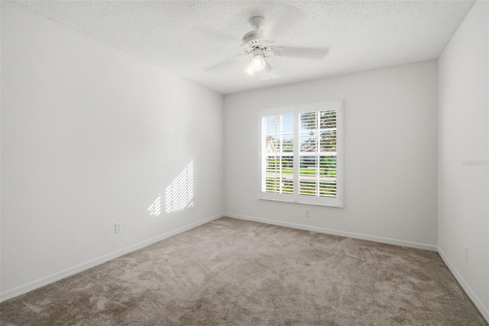 Image 29 of 44 For 704 Tilbury Court 704