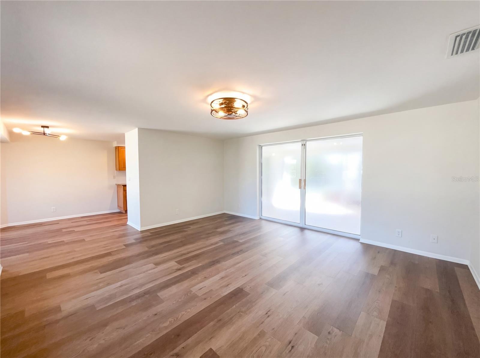 Image 3 of 29 For 19123 Alice Circle