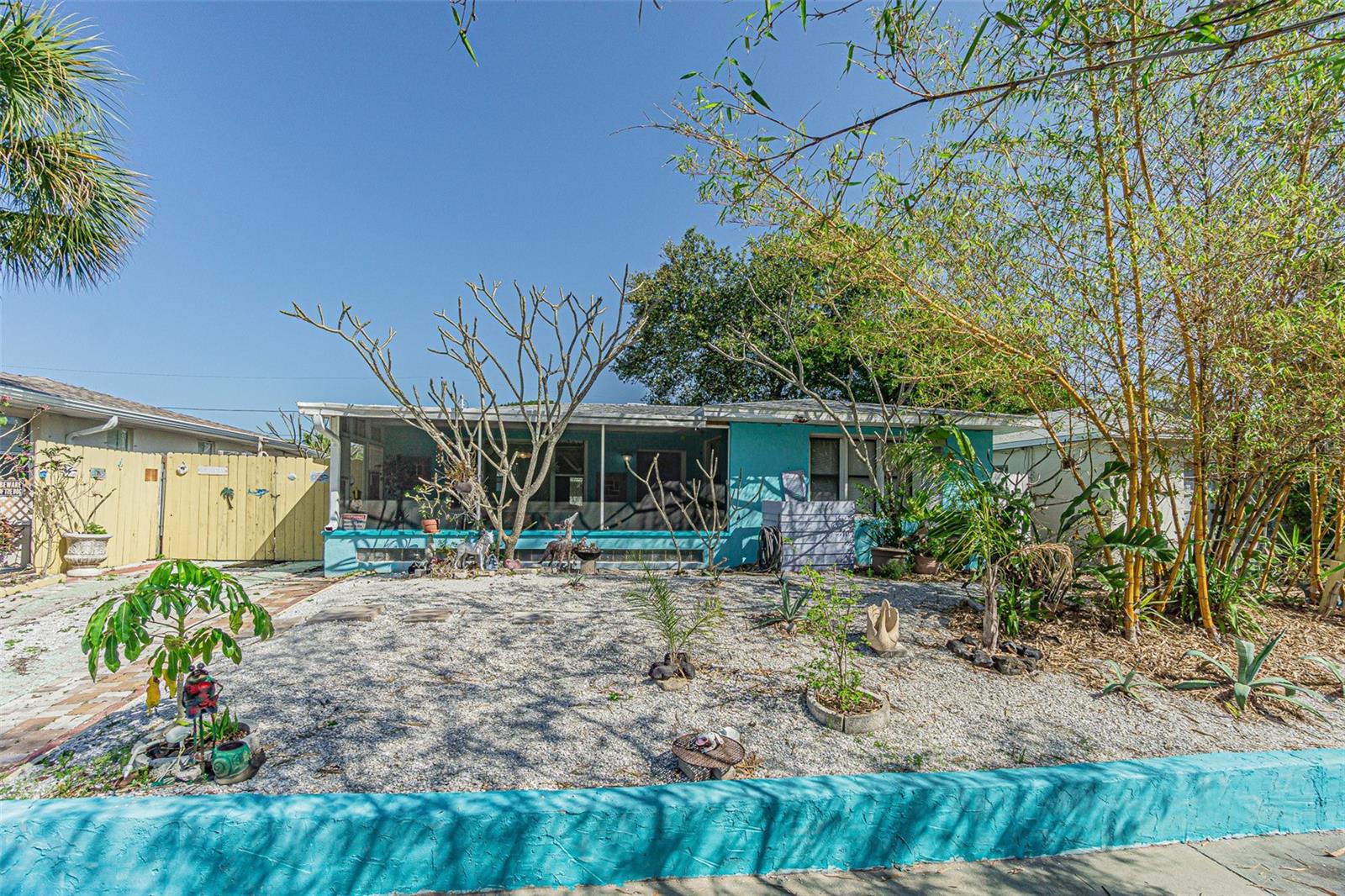 Details for 1024 Apache Trail, CLEARWATER, FL 33755