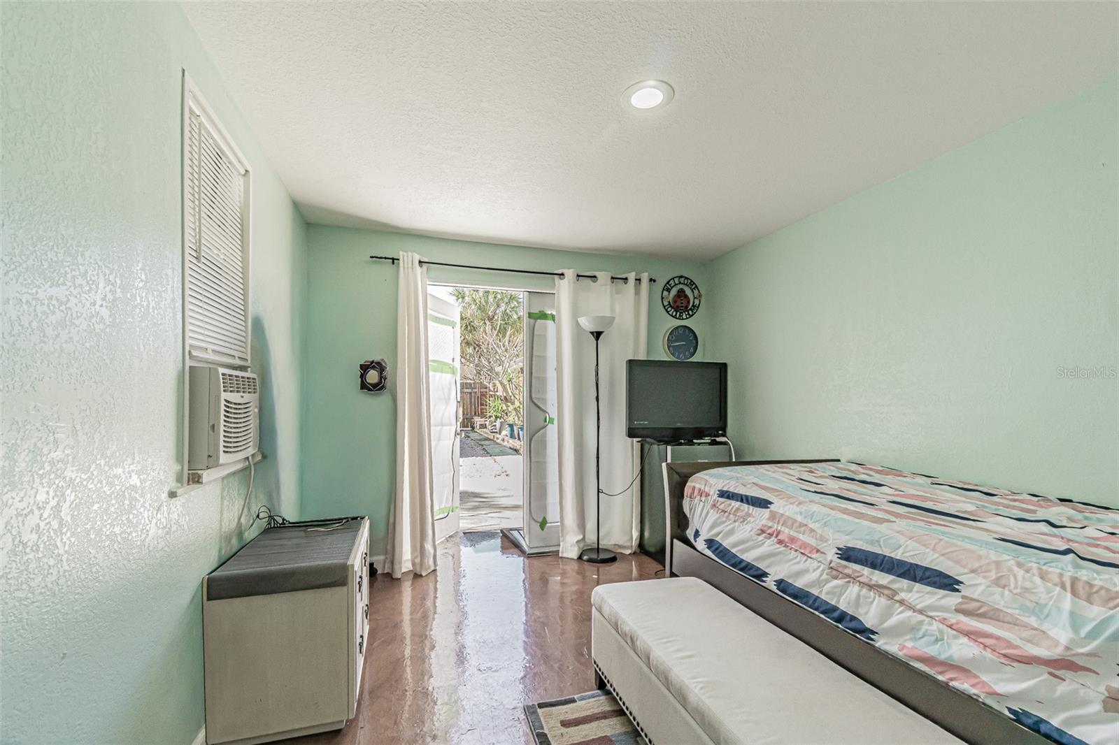 Image 20 of 42 For 1024 Apache Trail