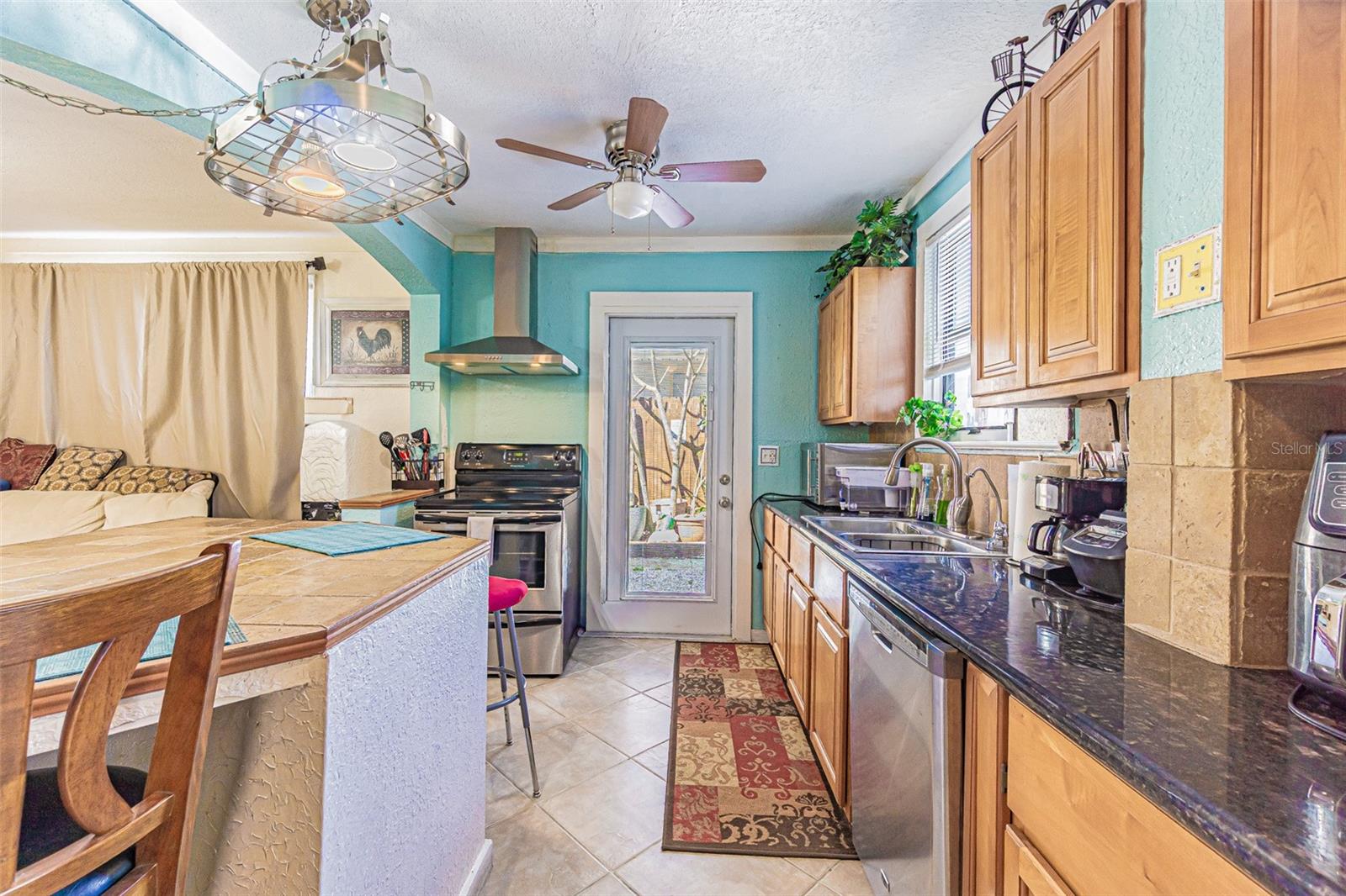 Image 9 of 42 For 1024 Apache Trail