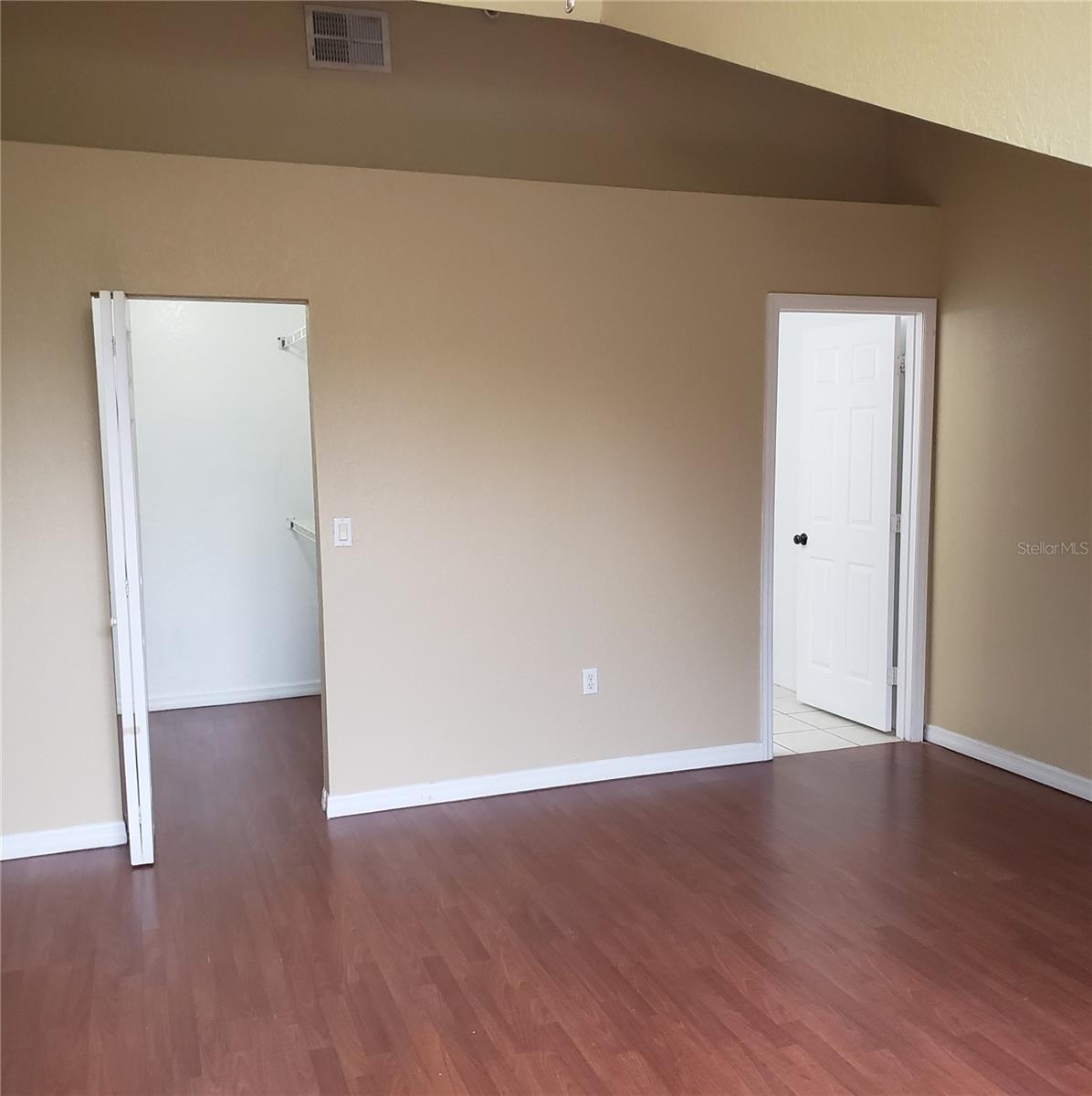 Image 17 of 30 For 5016 Sunridge Palms Drive