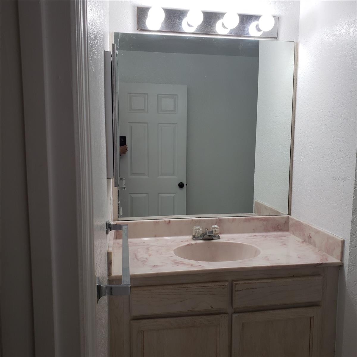 Image 28 of 30 For 5016 Sunridge Palms Drive