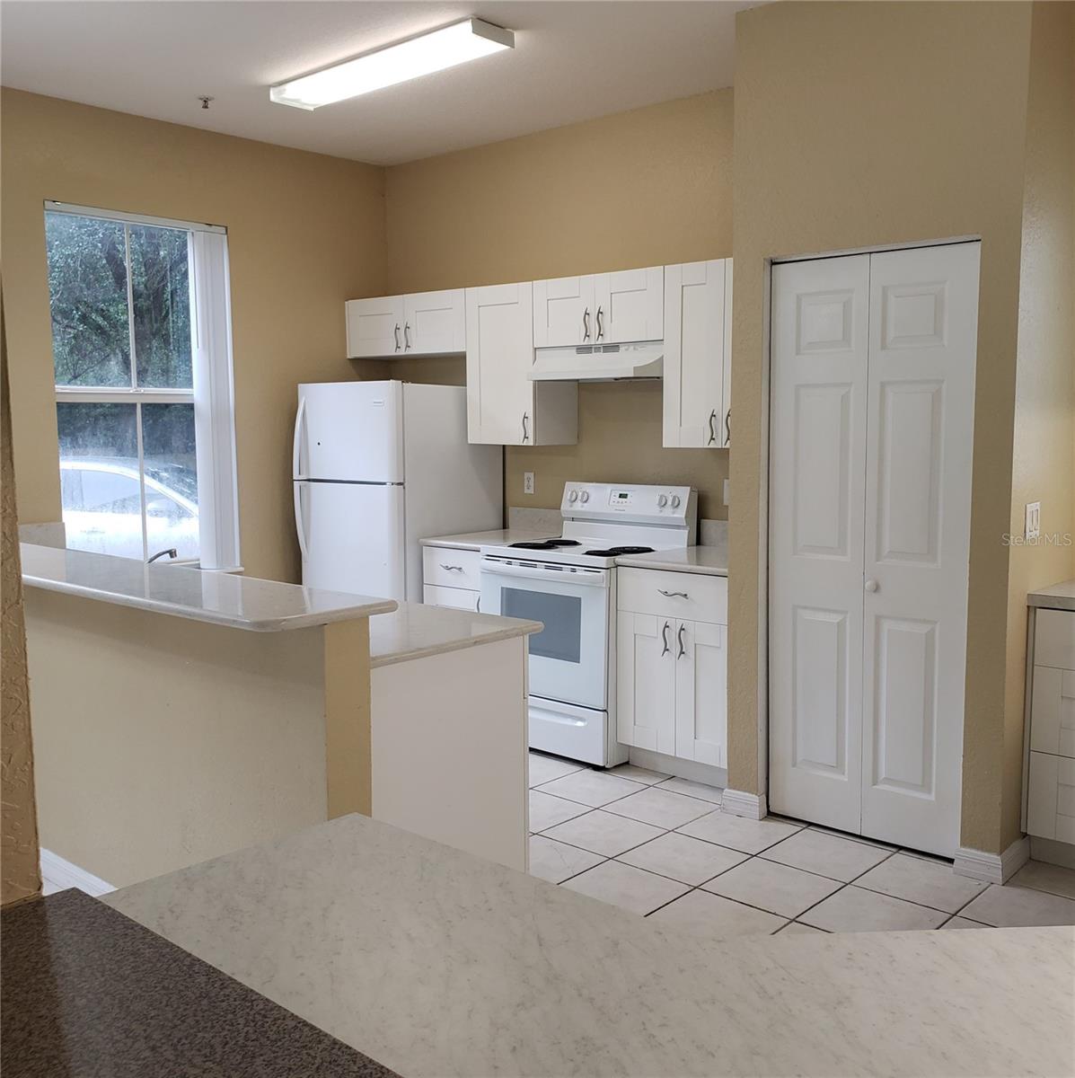 Image 8 of 30 For 5016 Sunridge Palms Drive