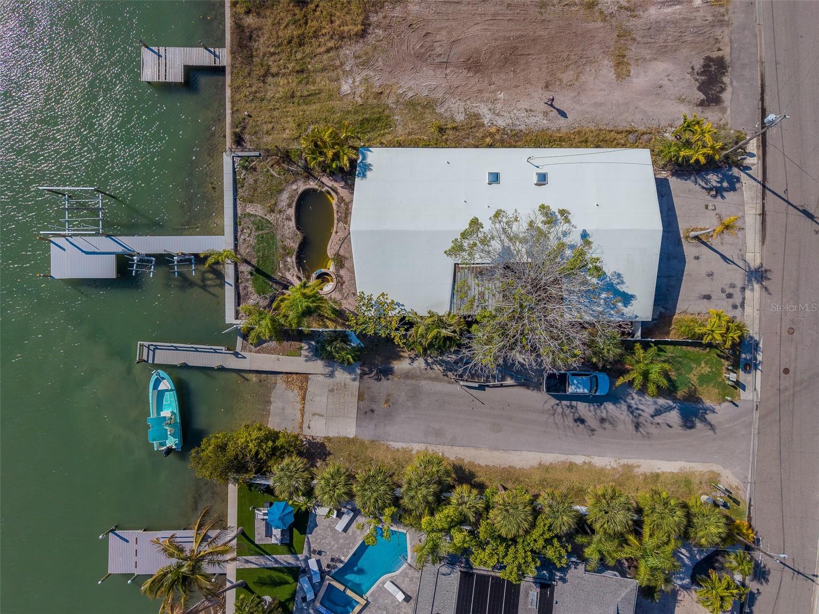 Image 25 of 55 For 1217 Bay Shore Boulevard