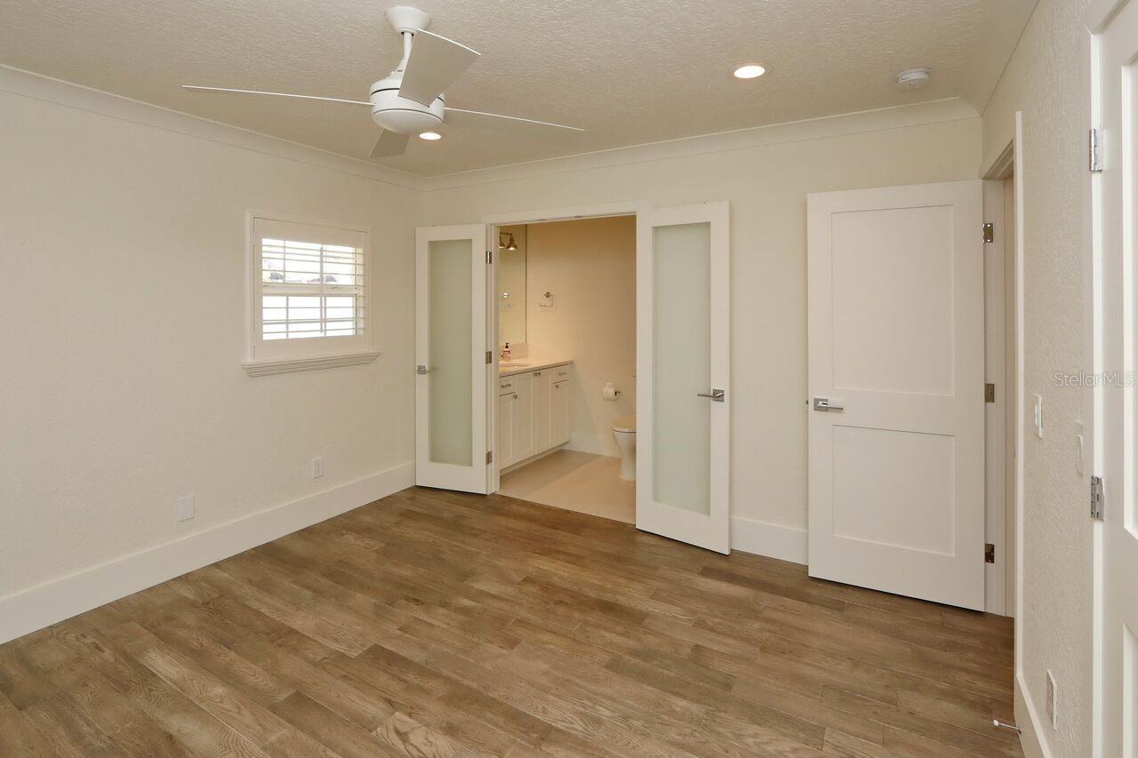 Image 17 of 26 For 4307 Roland Street