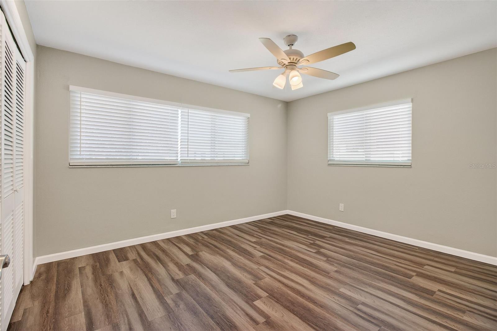 Image 15 of 44 For 2465 Brentwood Drive