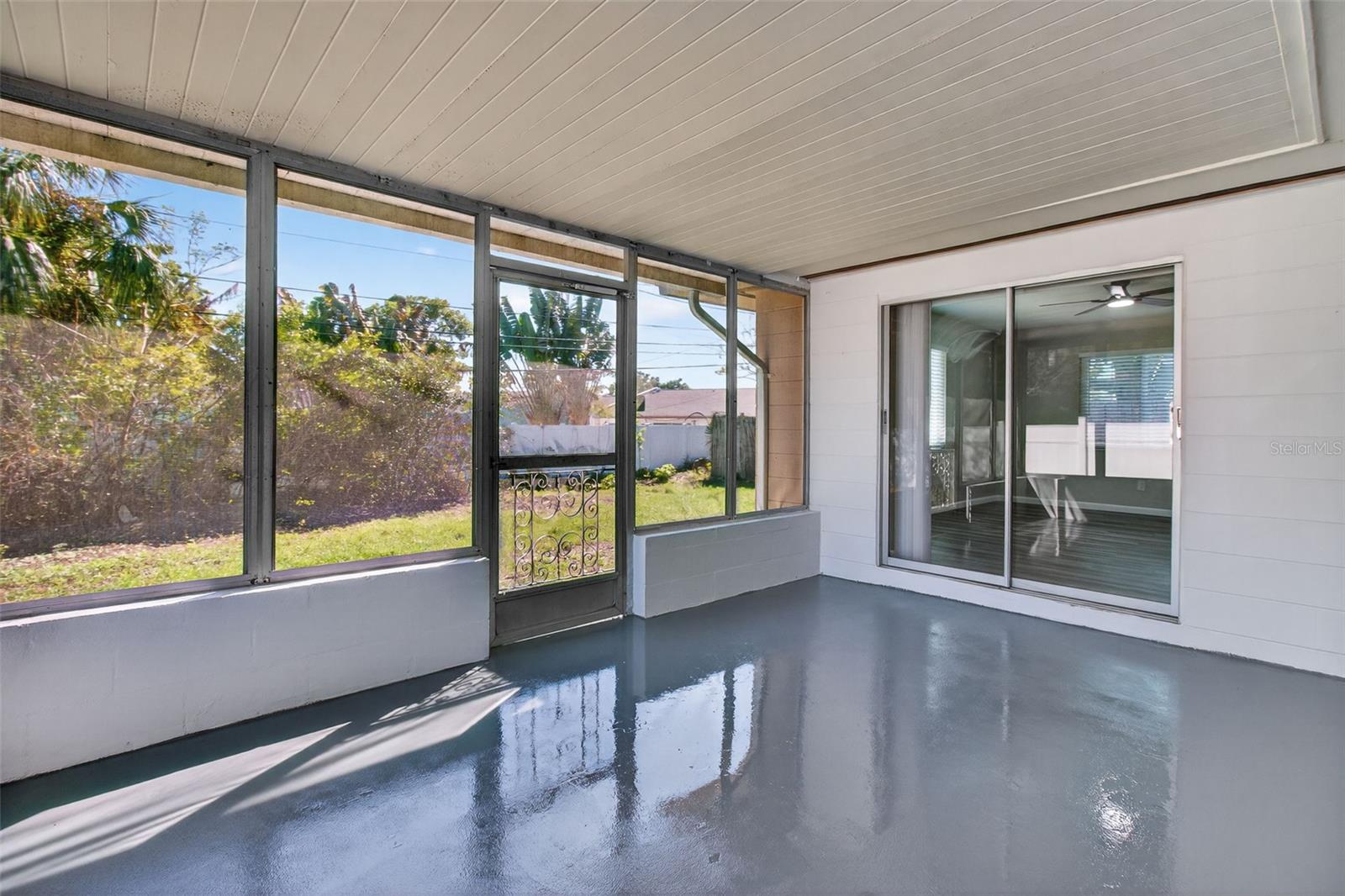 Image 30 of 44 For 2465 Brentwood Drive