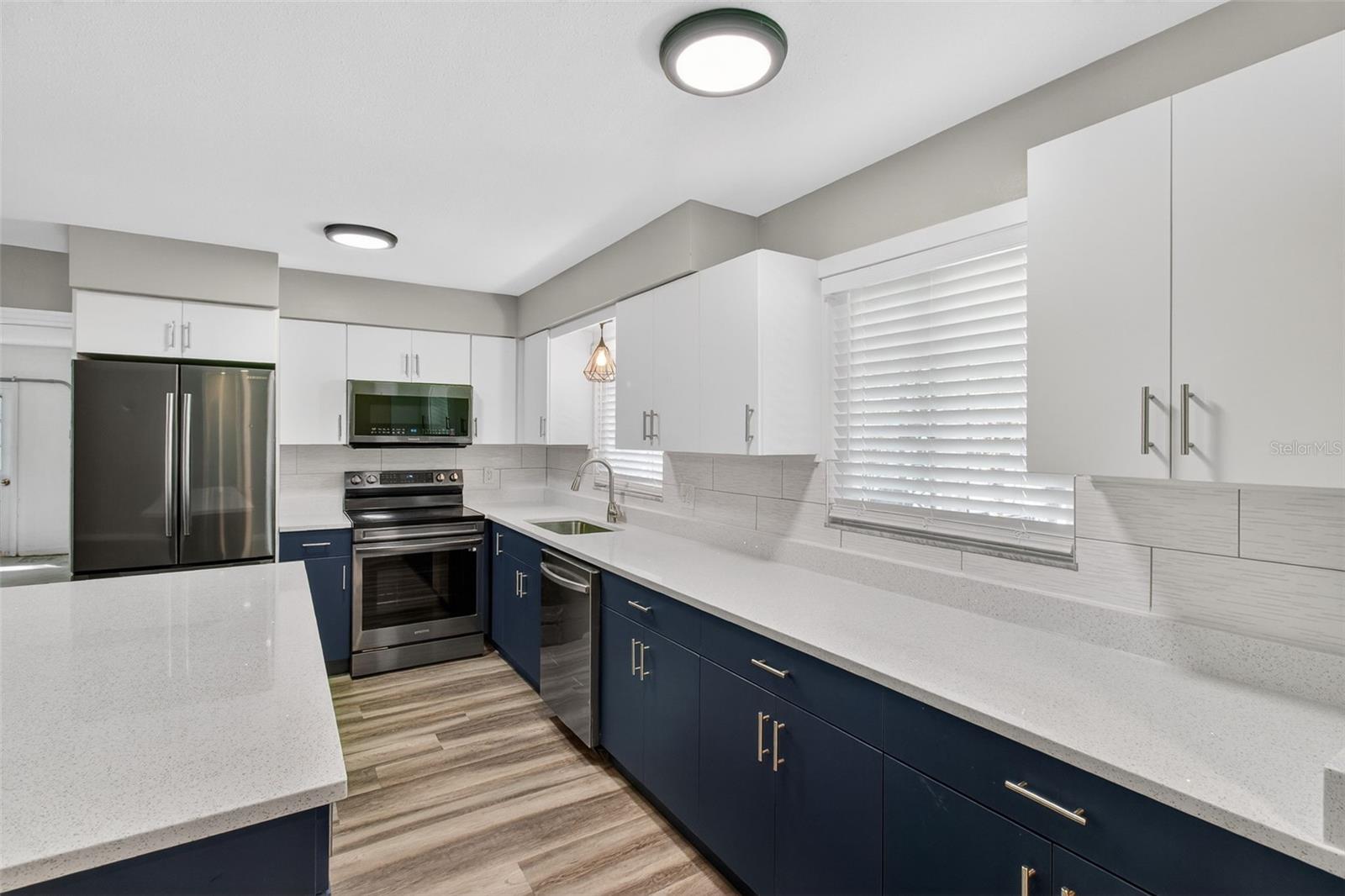 Image 8 of 44 For 2465 Brentwood Drive