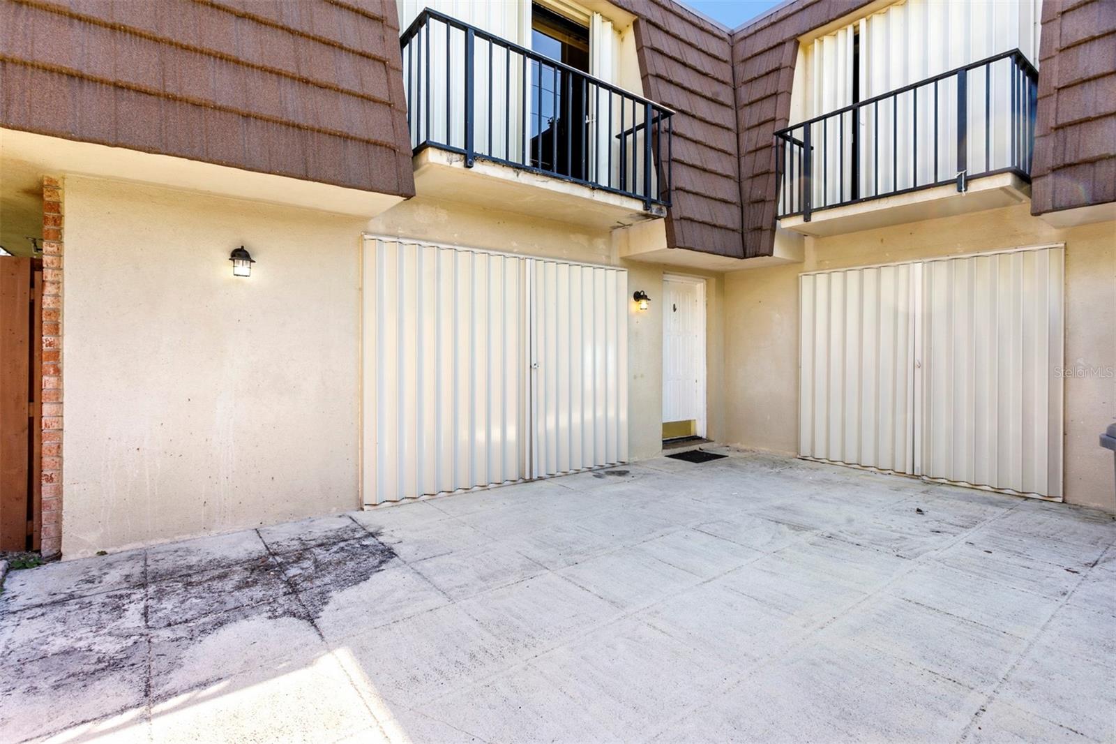 Image 16 of 18 For 3911 Carolina Dr.