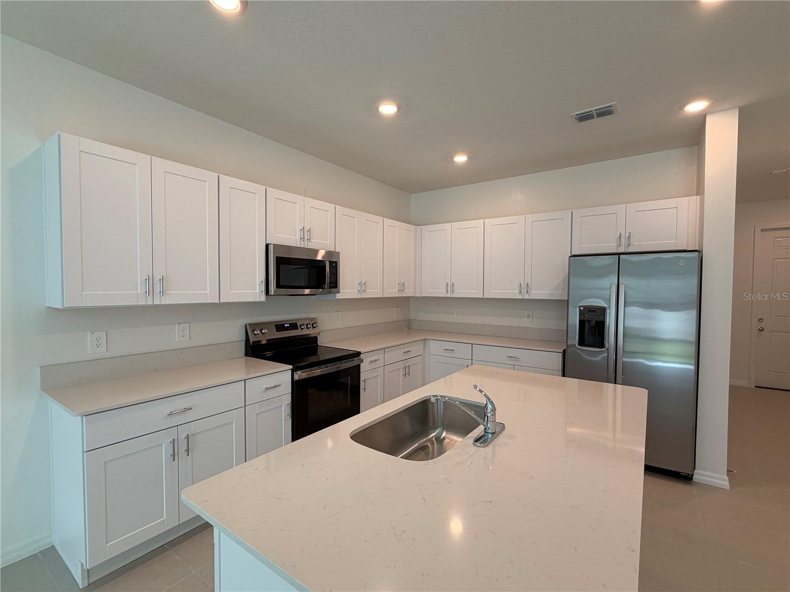 Image 5 of 30 For 3332 Lapis Lake Drive