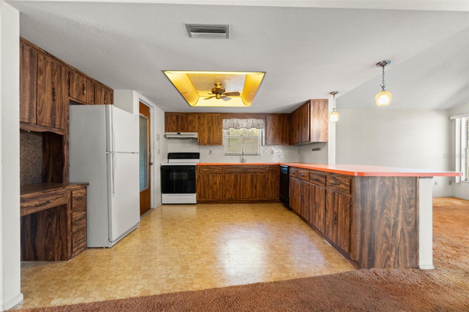 Image 10 of 43 For 8511 Long Boat Lane