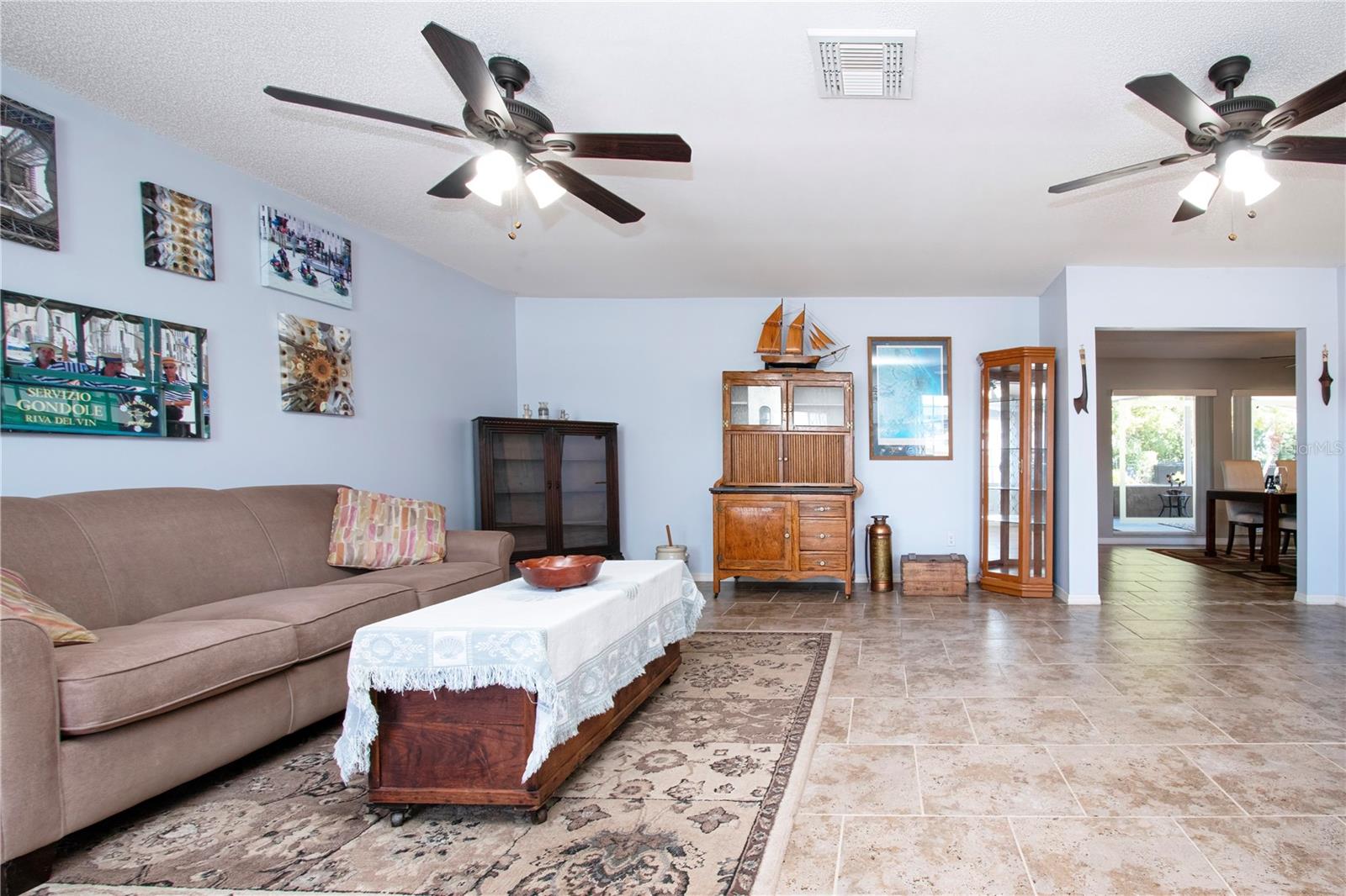 Image 10 of 58 For 203 Amesbury Circle