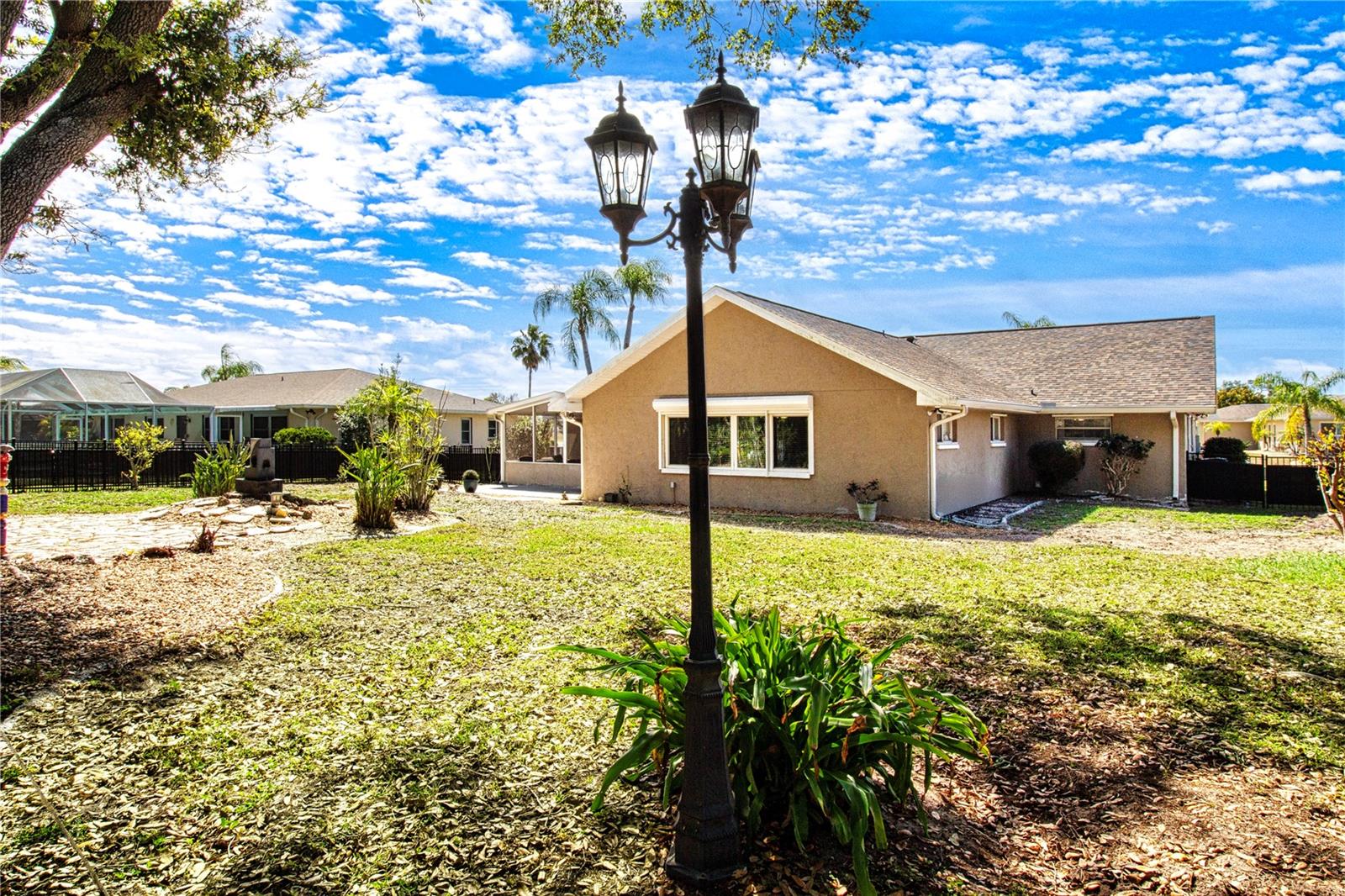 Image 39 of 58 For 203 Amesbury Circle