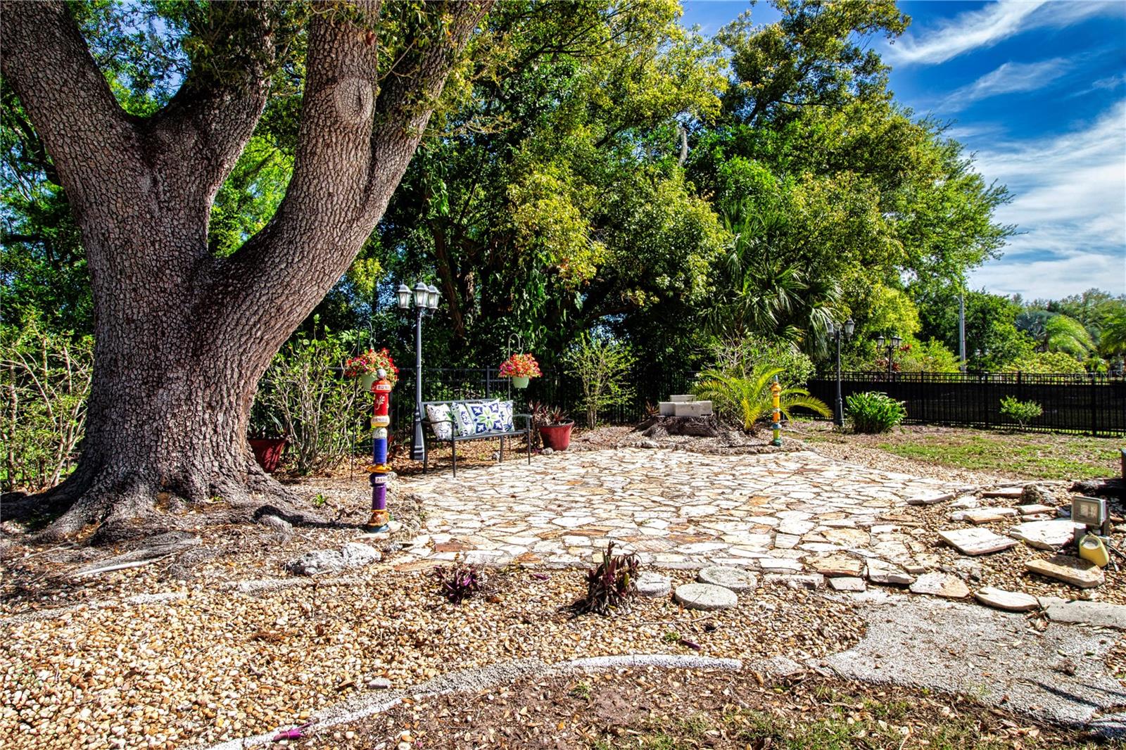 Image 44 of 58 For 203 Amesbury Circle