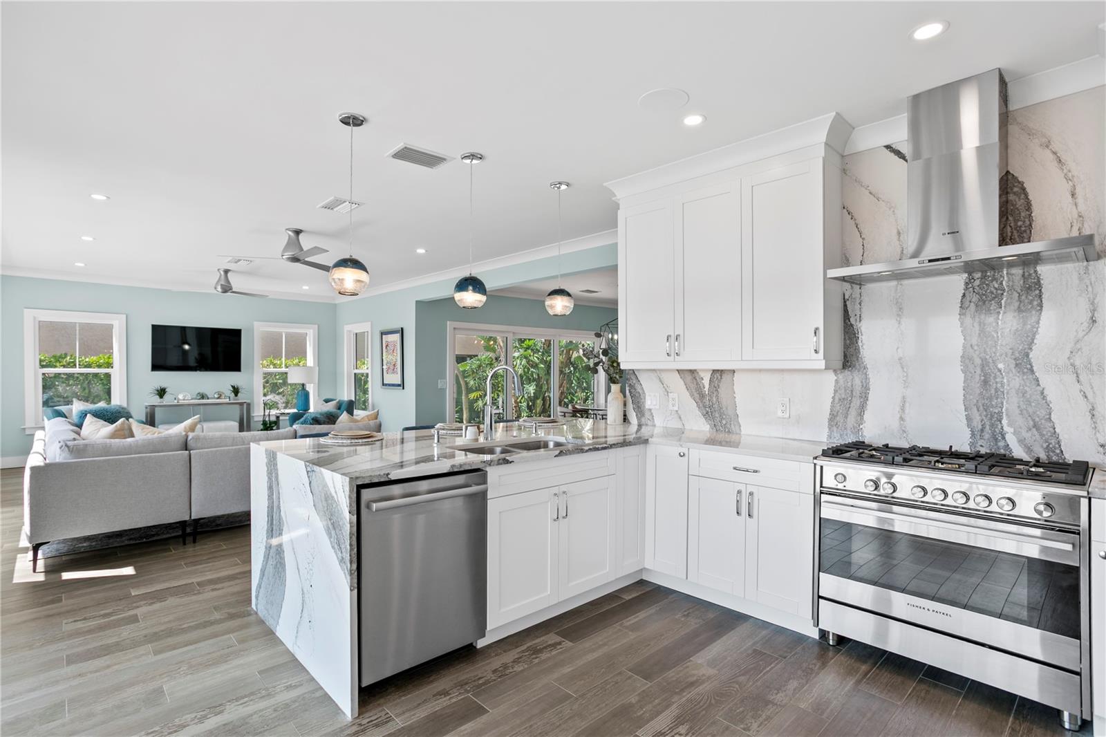 Image 17 of 55 For 2903 Pass A Grille Way