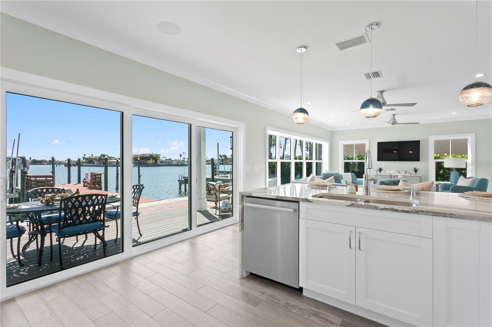 Image 18 of 55 For 2903 Pass A Grille Way