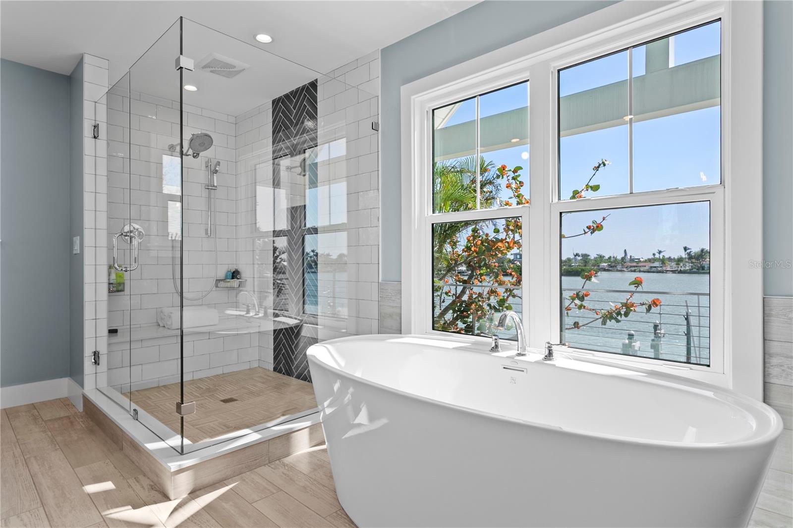 Image 26 of 55 For 2903 Pass A Grille Way