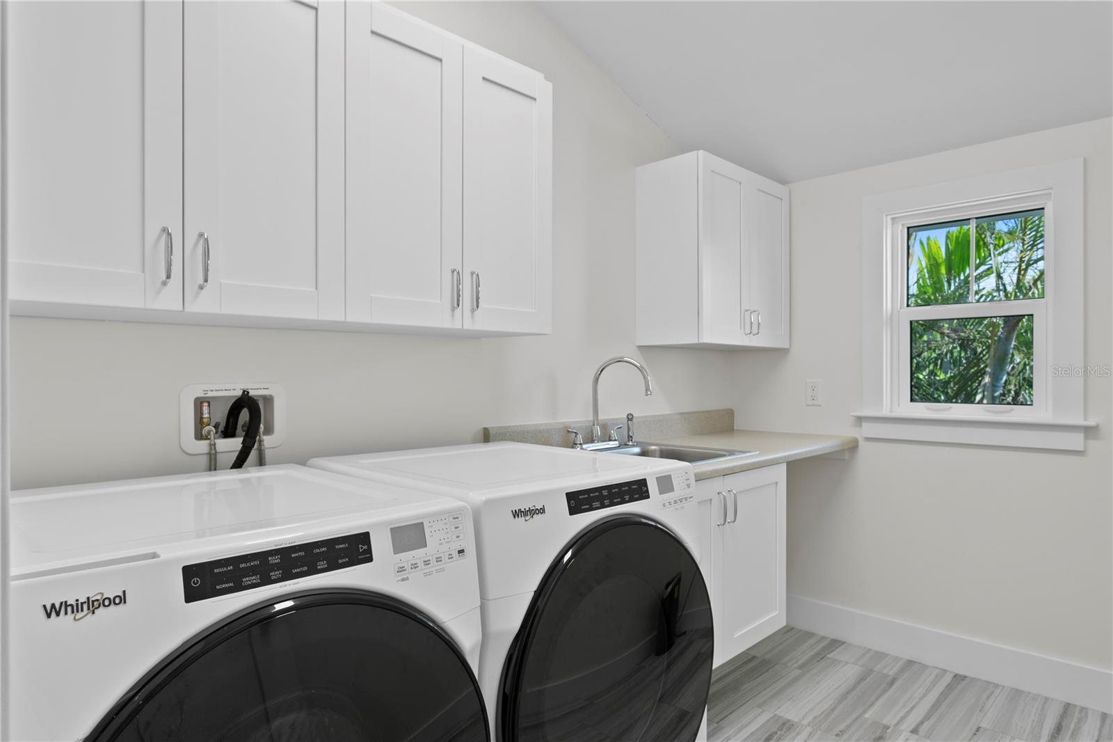 Image 33 of 55 For 2903 Pass A Grille Way