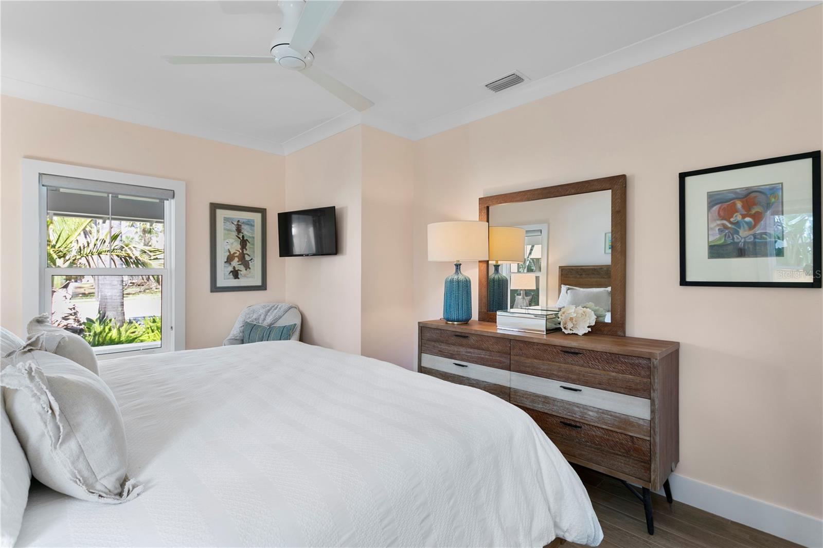 Image 35 of 55 For 2903 Pass A Grille Way