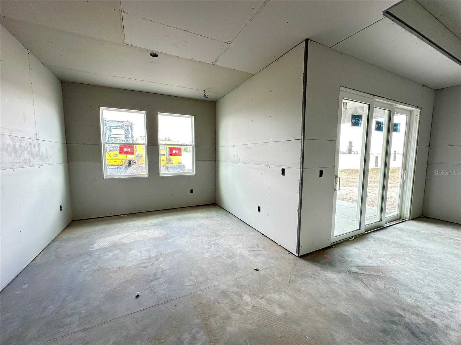 Listing photo id 18 for 5958 Fresh Flora Drive