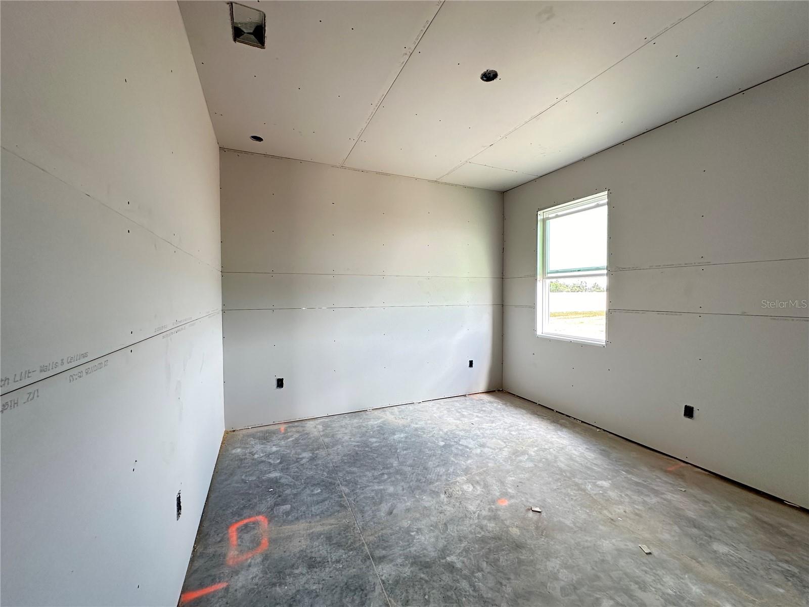 Listing photo id 28 for 5958 Fresh Flora Drive