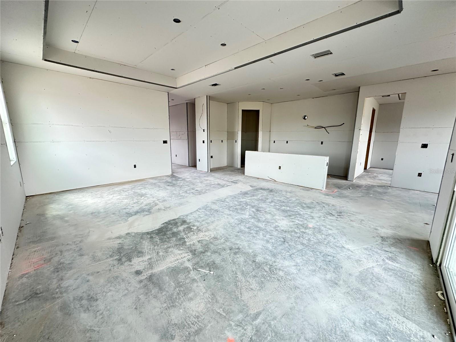 Listing photo id 31 for 5958 Fresh Flora Drive