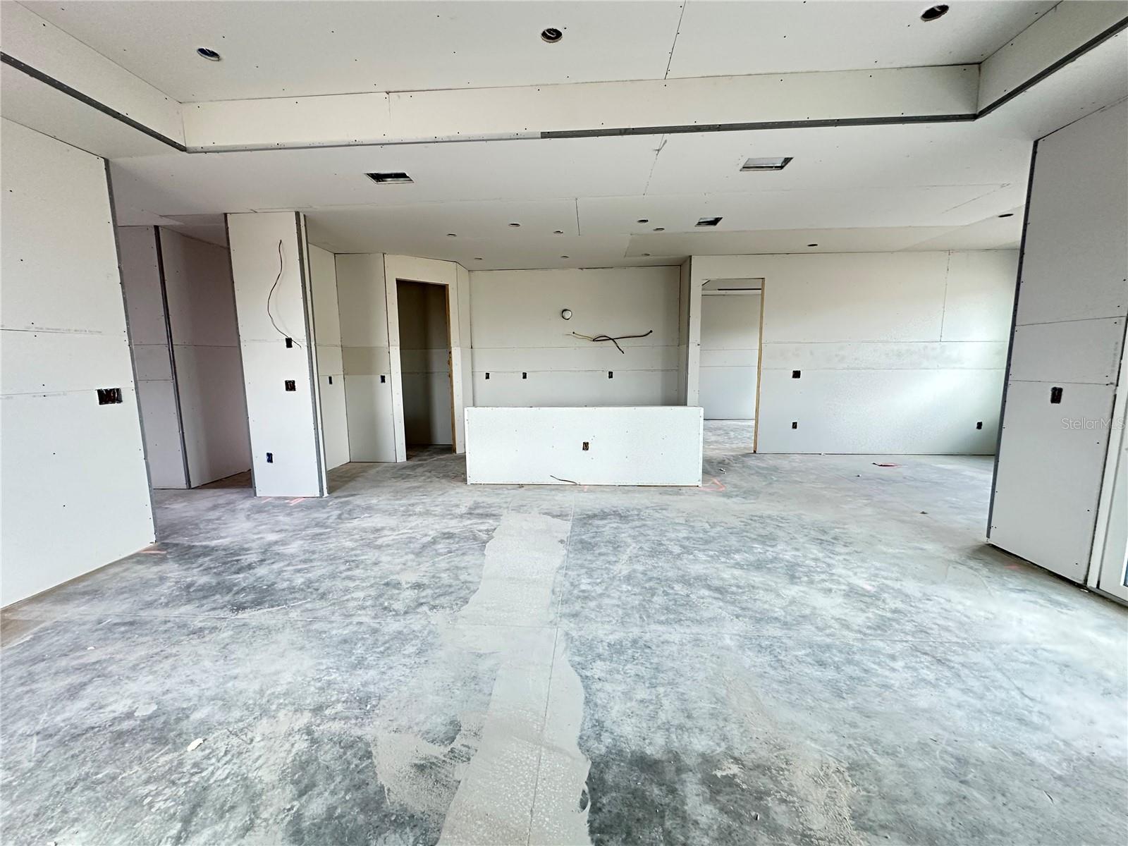 Listing photo id 32 for 5958 Fresh Flora Drive