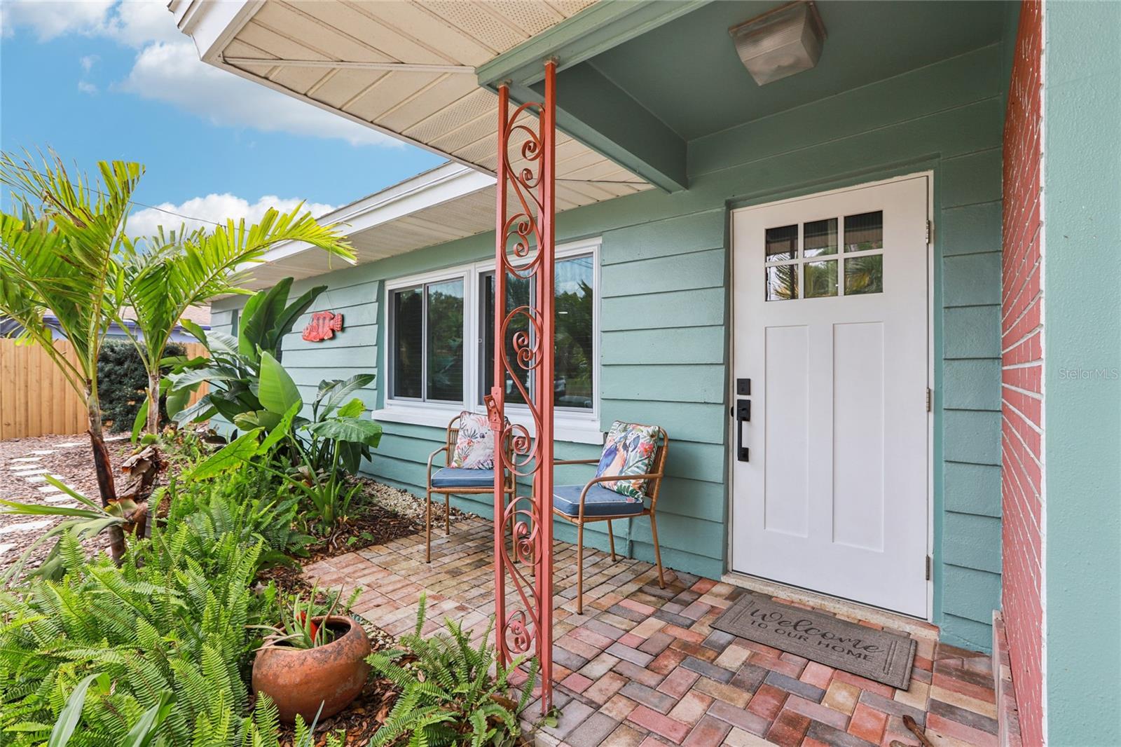 Image 10 of 74 For 797 Lakeside Drive