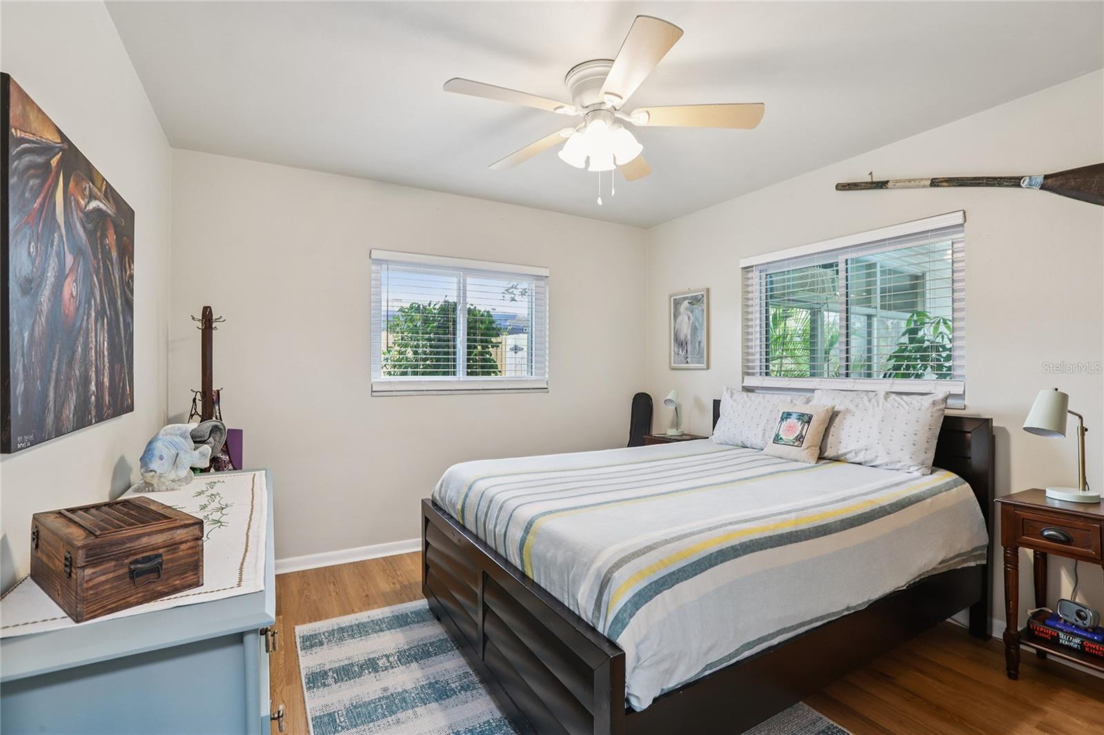 Image 25 of 74 For 797 Lakeside Drive