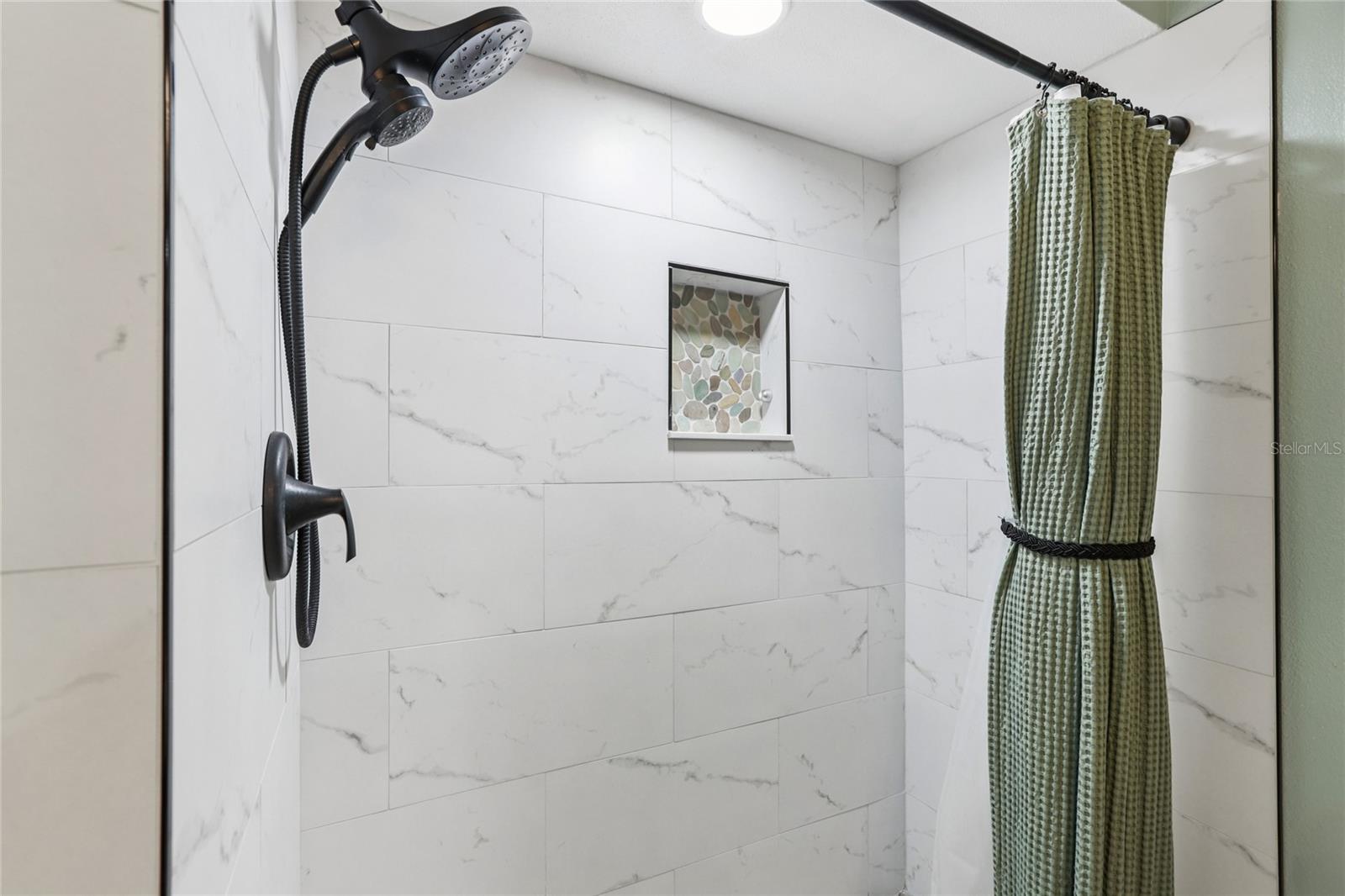 Image 30 of 74 For 797 Lakeside Drive