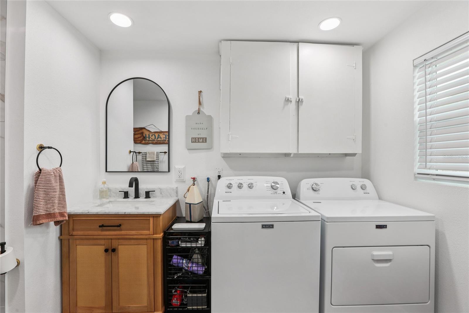 Image 34 of 74 For 797 Lakeside Drive