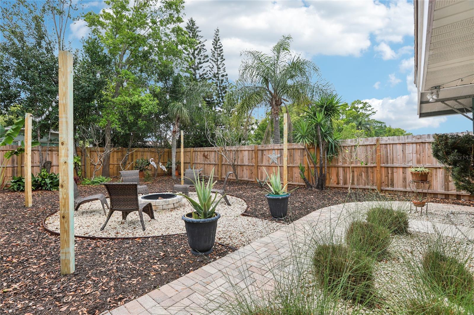 Image 54 of 74 For 797 Lakeside Drive