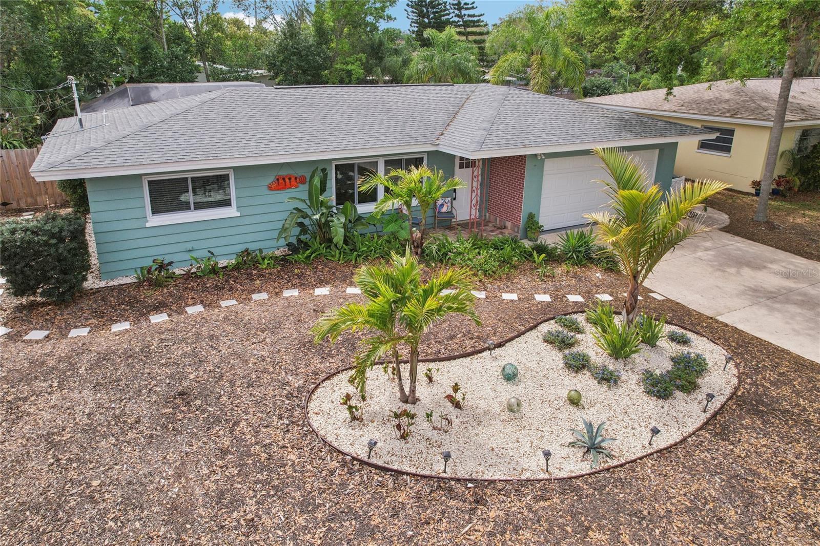 Image 71 of 74 For 797 Lakeside Drive