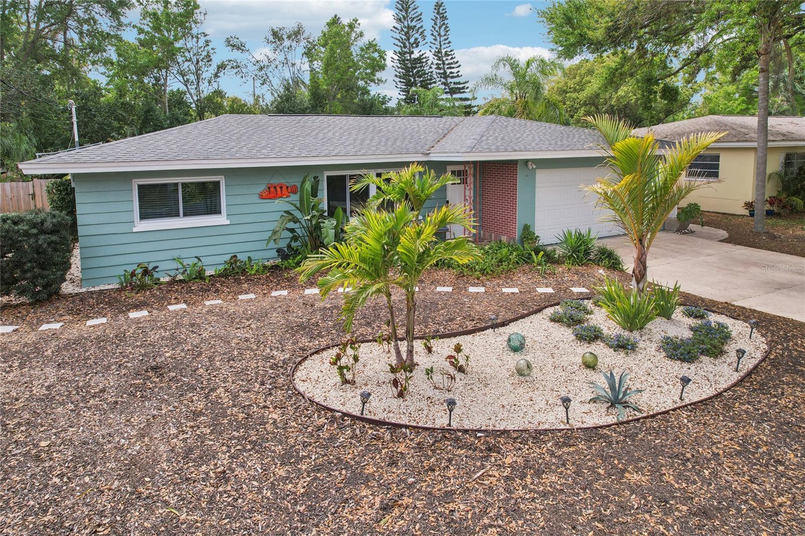 Image 72 of 74 For 797 Lakeside Drive