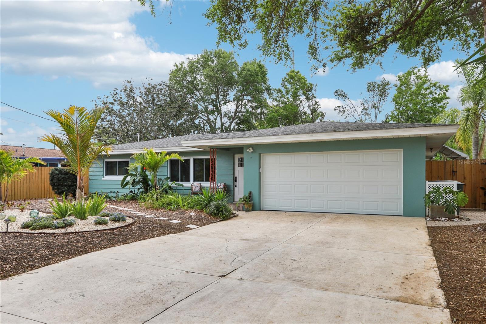 Image 73 of 74 For 797 Lakeside Drive