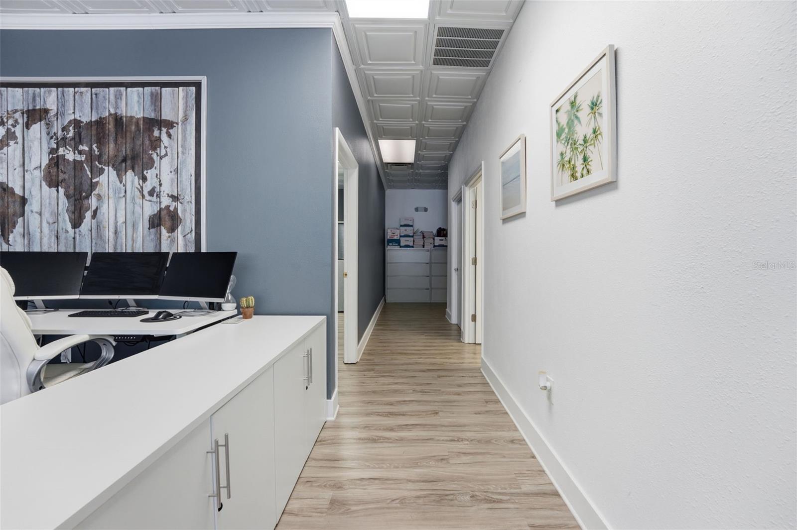 Image 10 of 30 For 5404 Hoover Boulevard 8