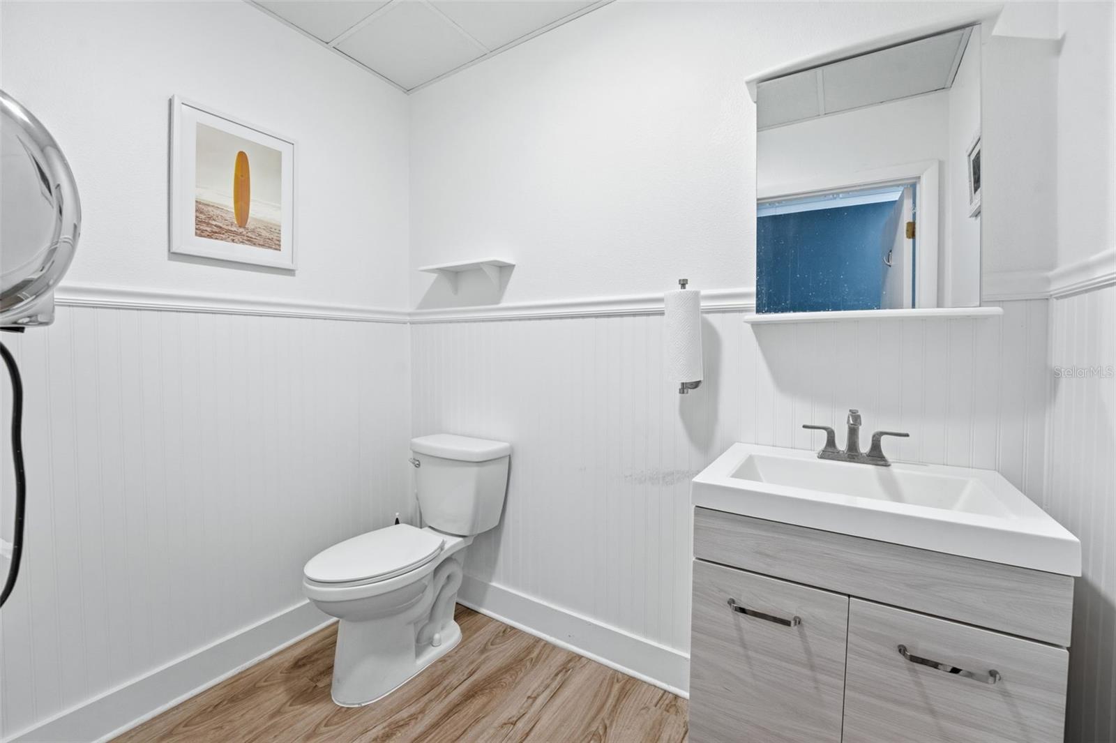 Image 18 of 30 For 5404 Hoover Boulevard 8