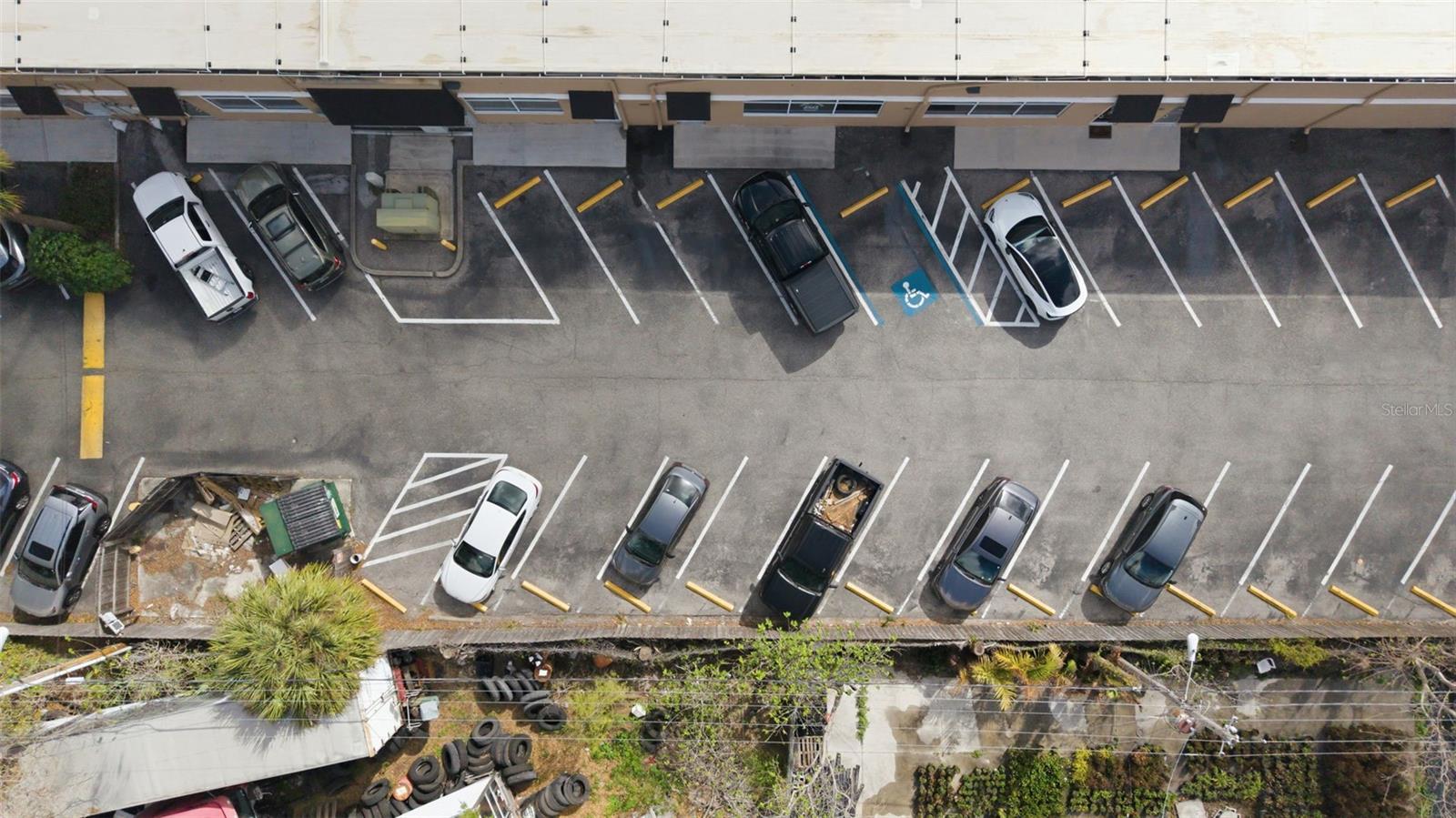 Image 29 of 30 For 5404 Hoover Boulevard 8