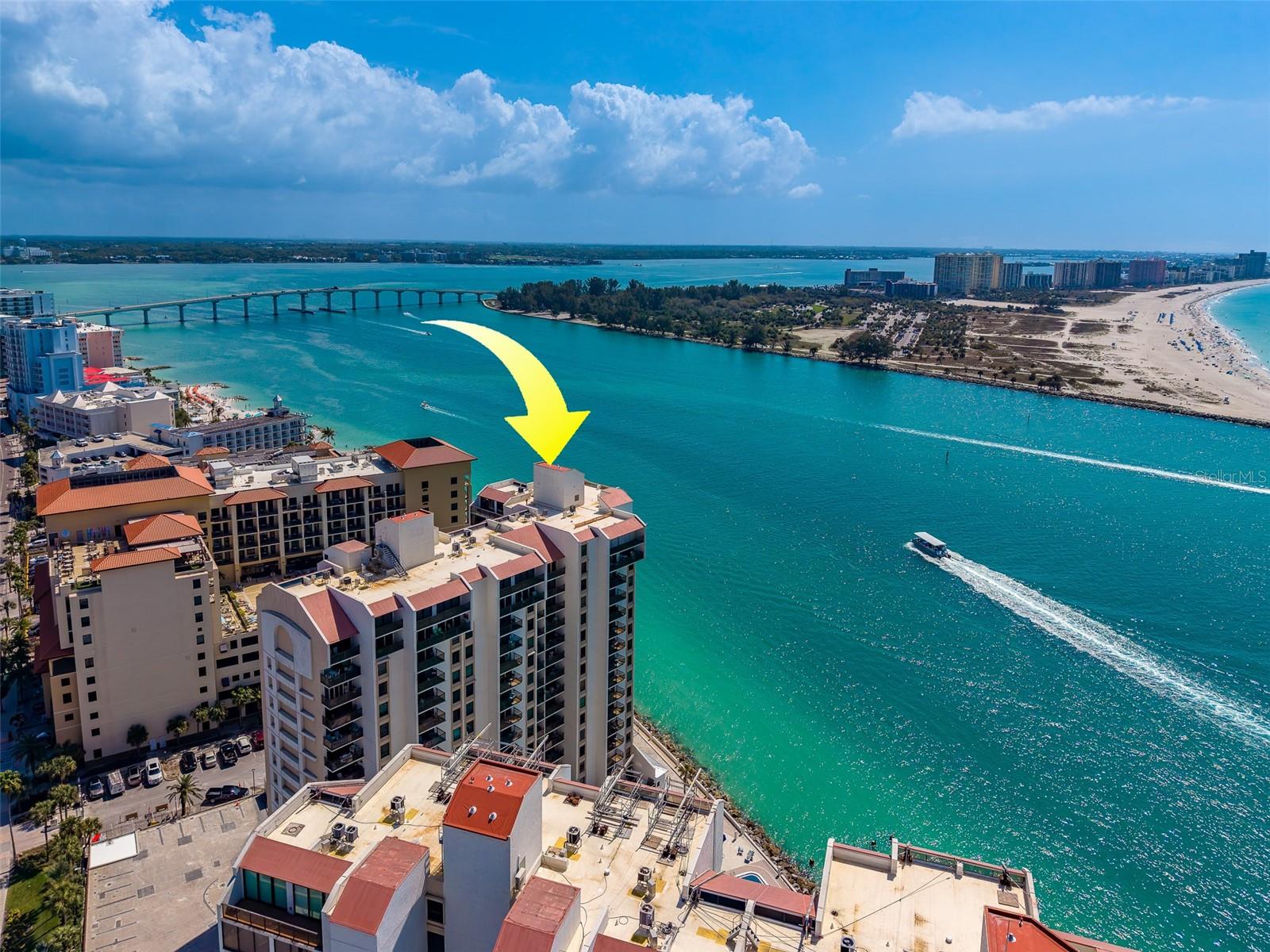 Image 15 of 38 For 450 Gulfview Boulevard 208