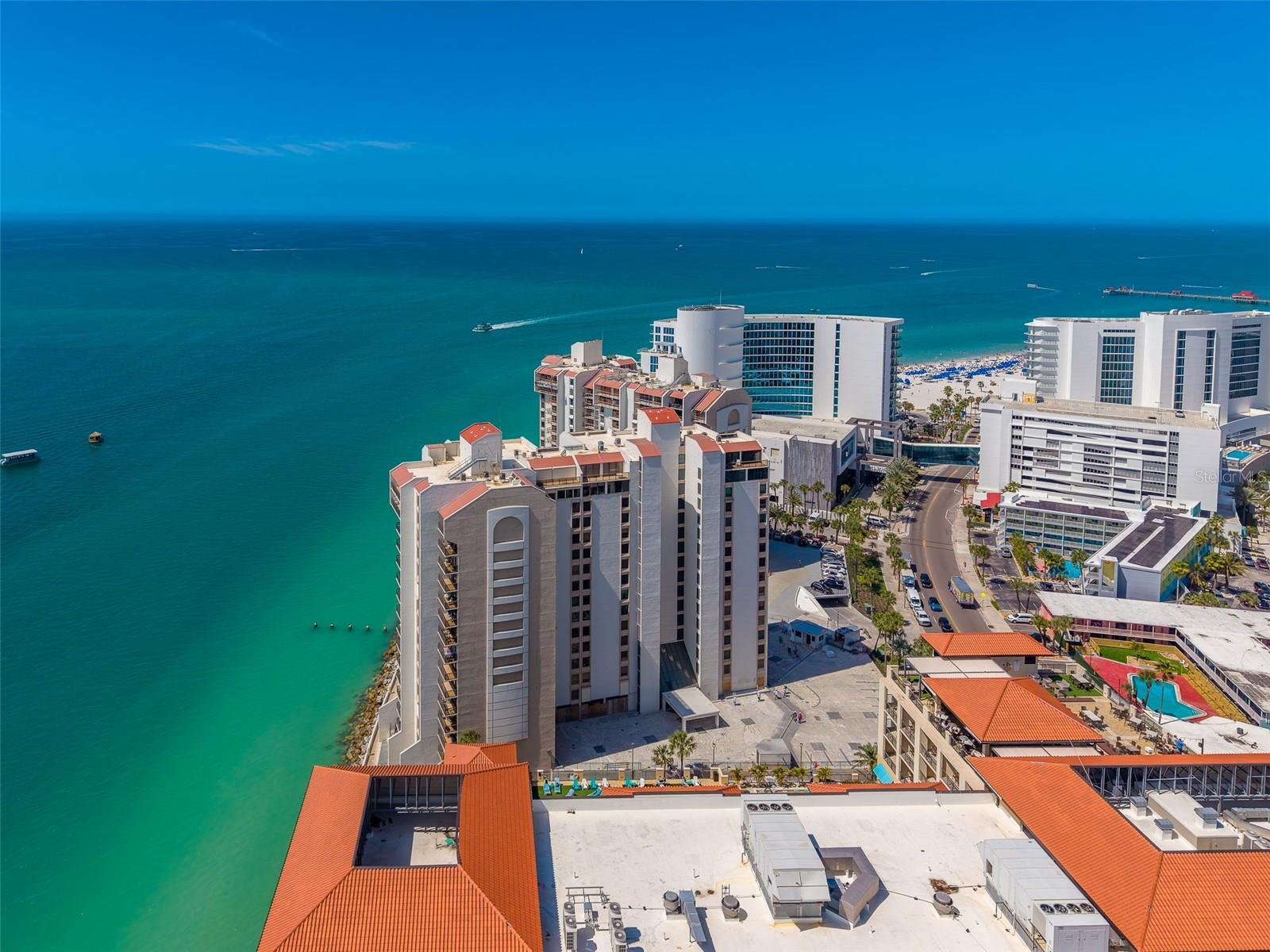 Image 33 of 38 For 450 Gulfview Boulevard 208