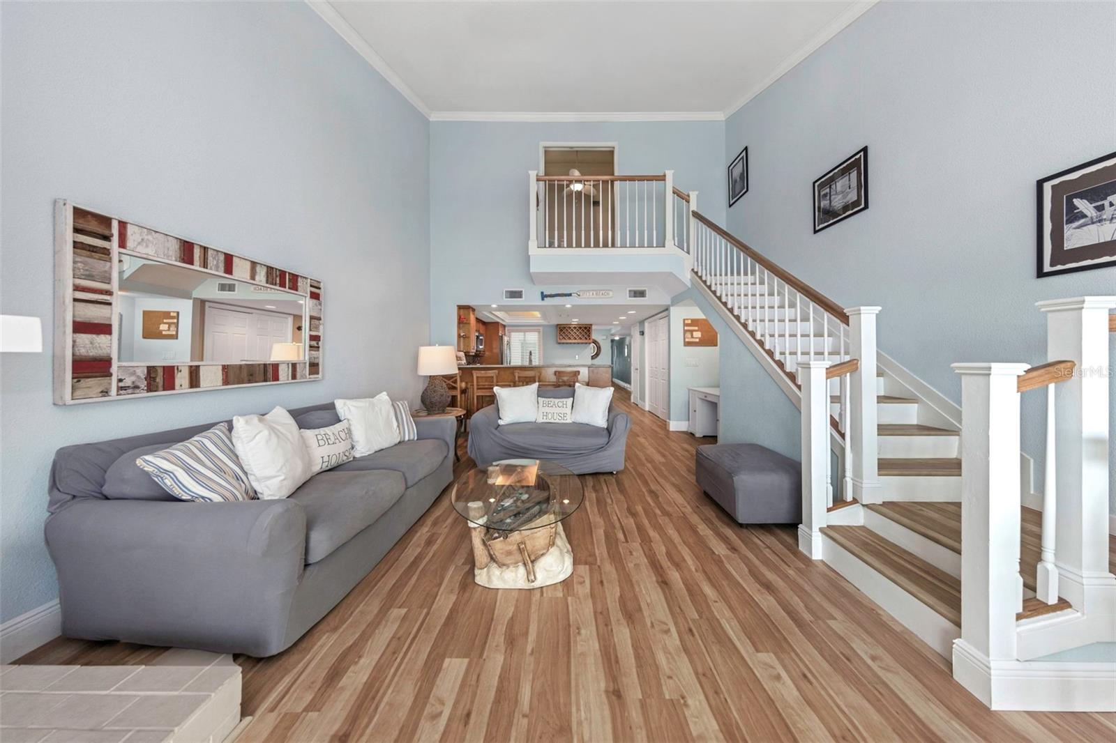 Image 14 of 75 For 20204 Gulf Boulevard 9