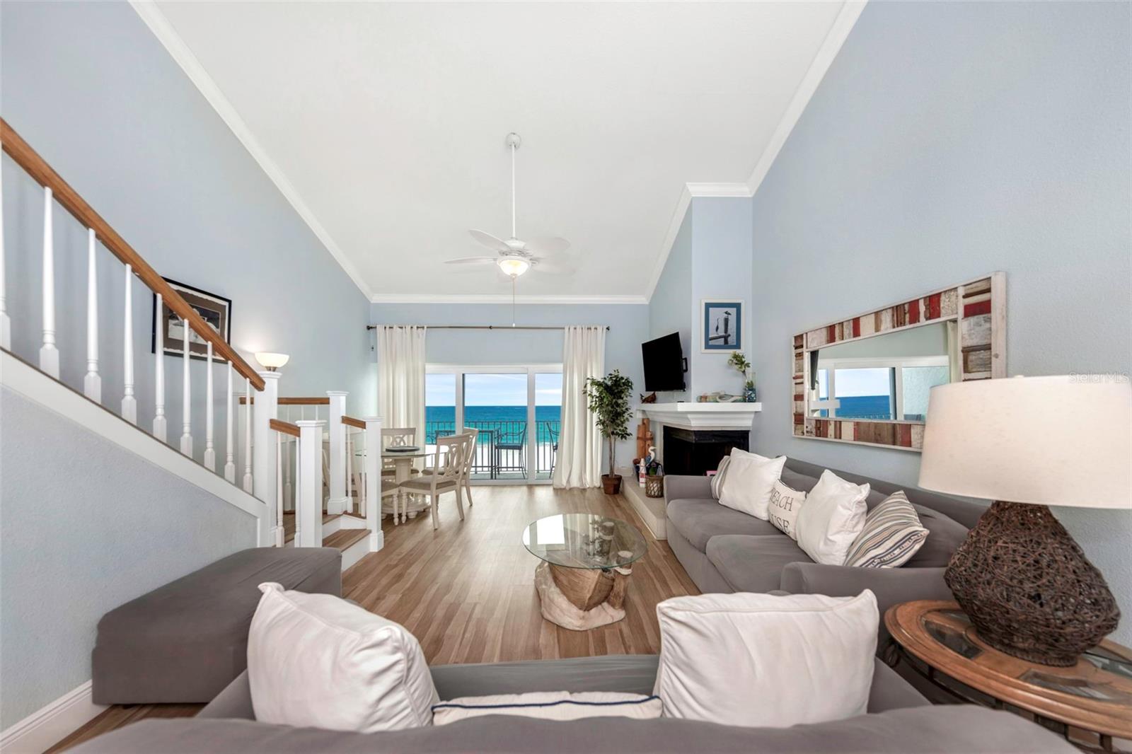 Image 15 of 75 For 20204 Gulf Boulevard 9