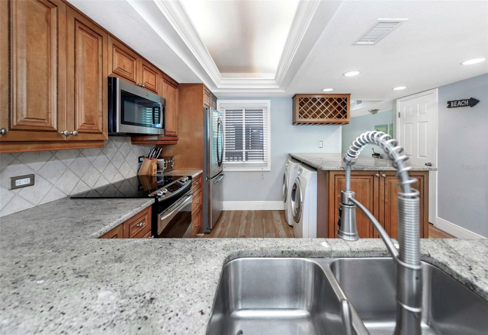 Image 51 of 75 For 20204 Gulf Boulevard 9