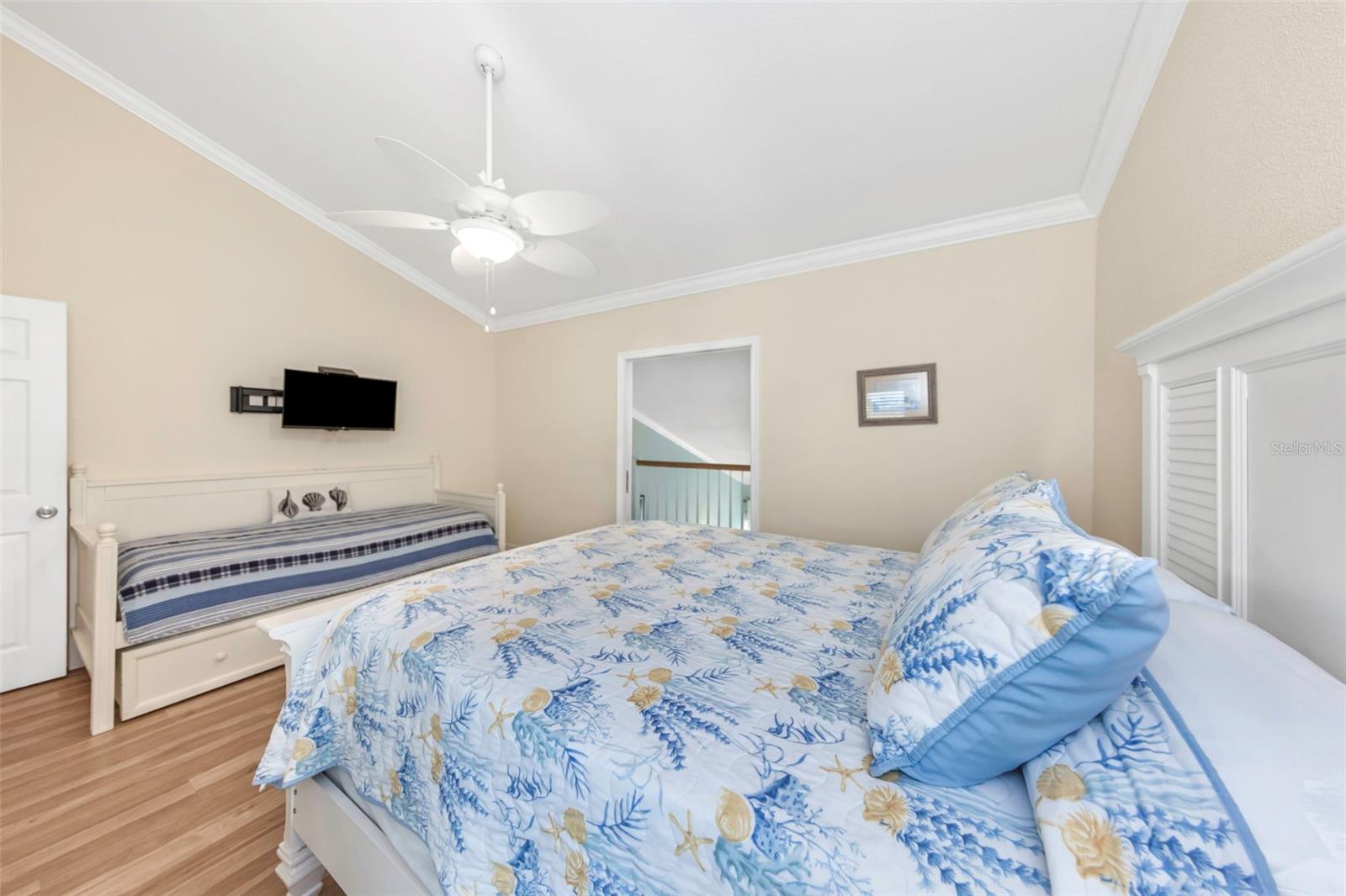 Image 56 of 75 For 20204 Gulf Boulevard 9