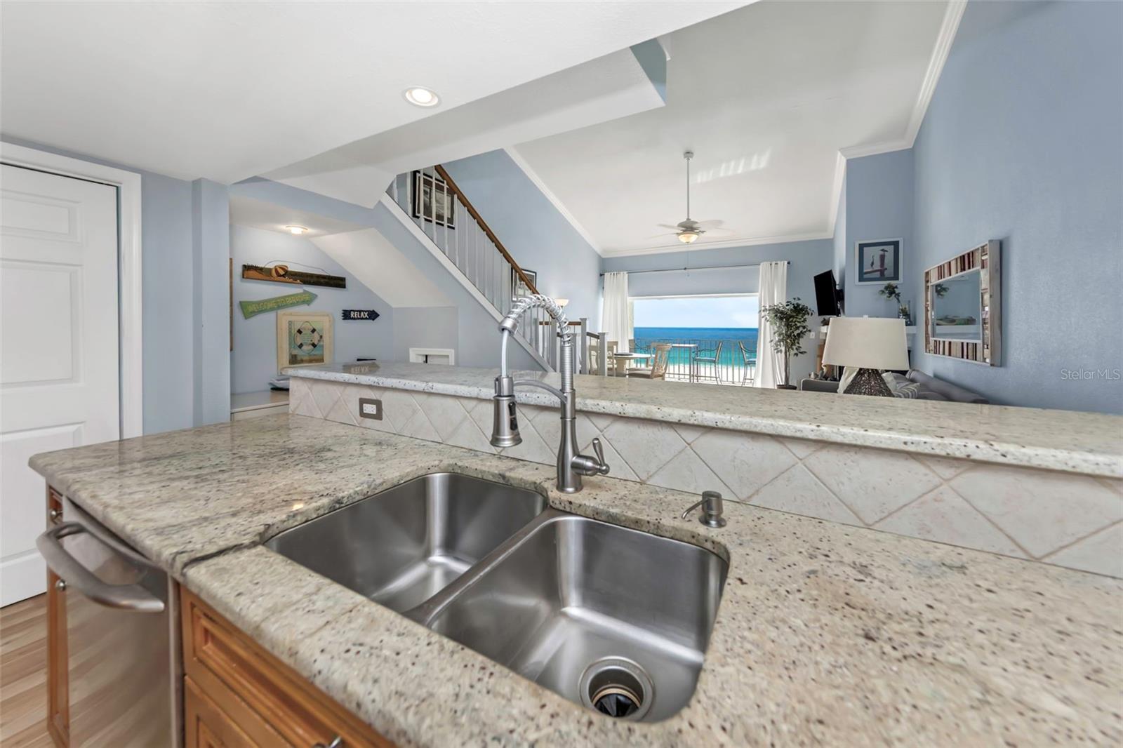 Image 70 of 75 For 20204 Gulf Boulevard 9