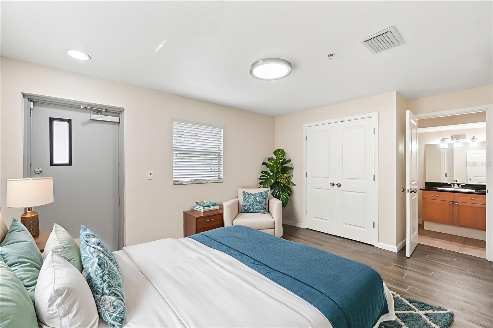 Image 13 of 19 For 3405 Swann Avenue 9