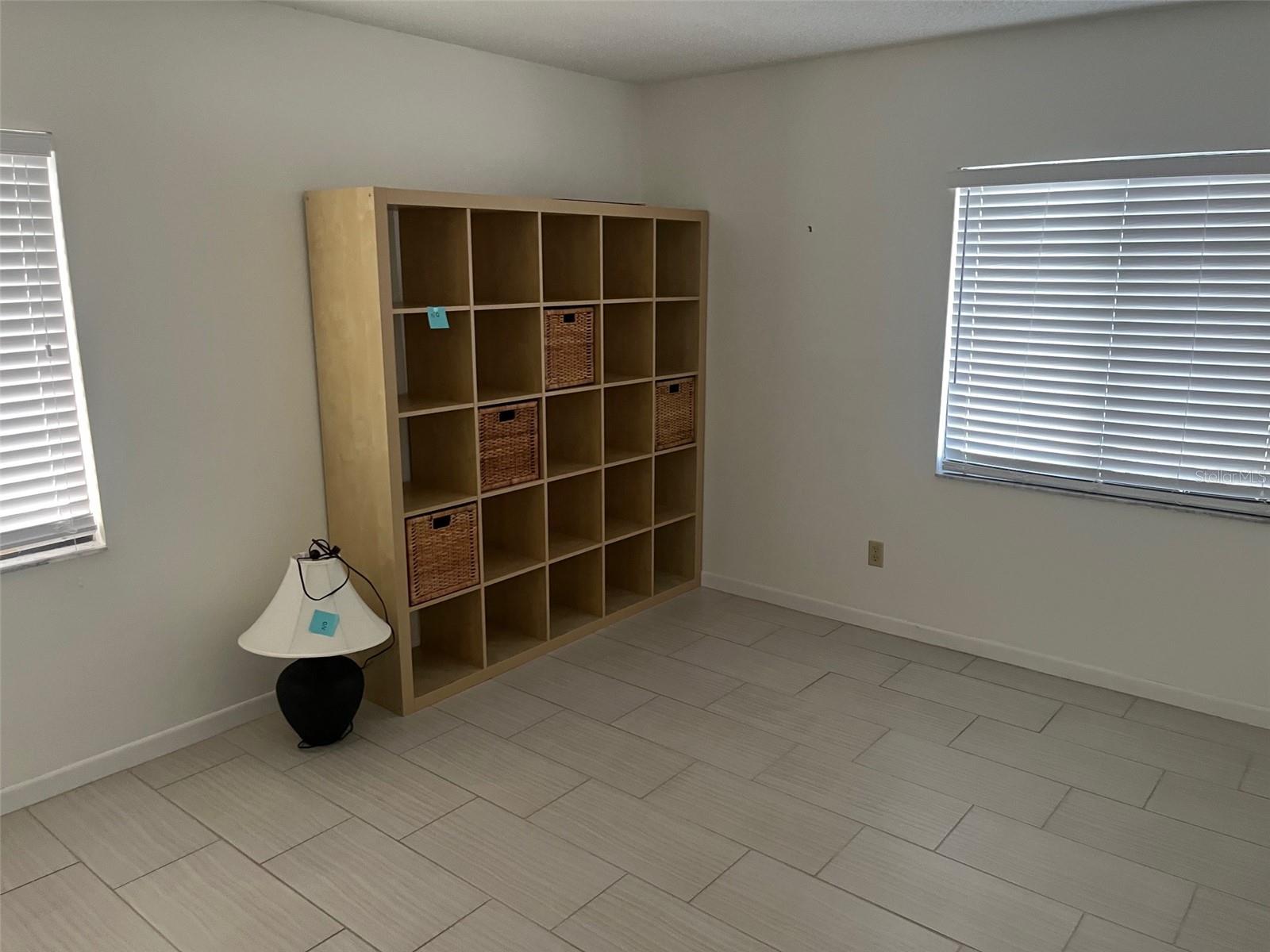 Image 16 of 21 For 3111 Pass A Grille Way 109