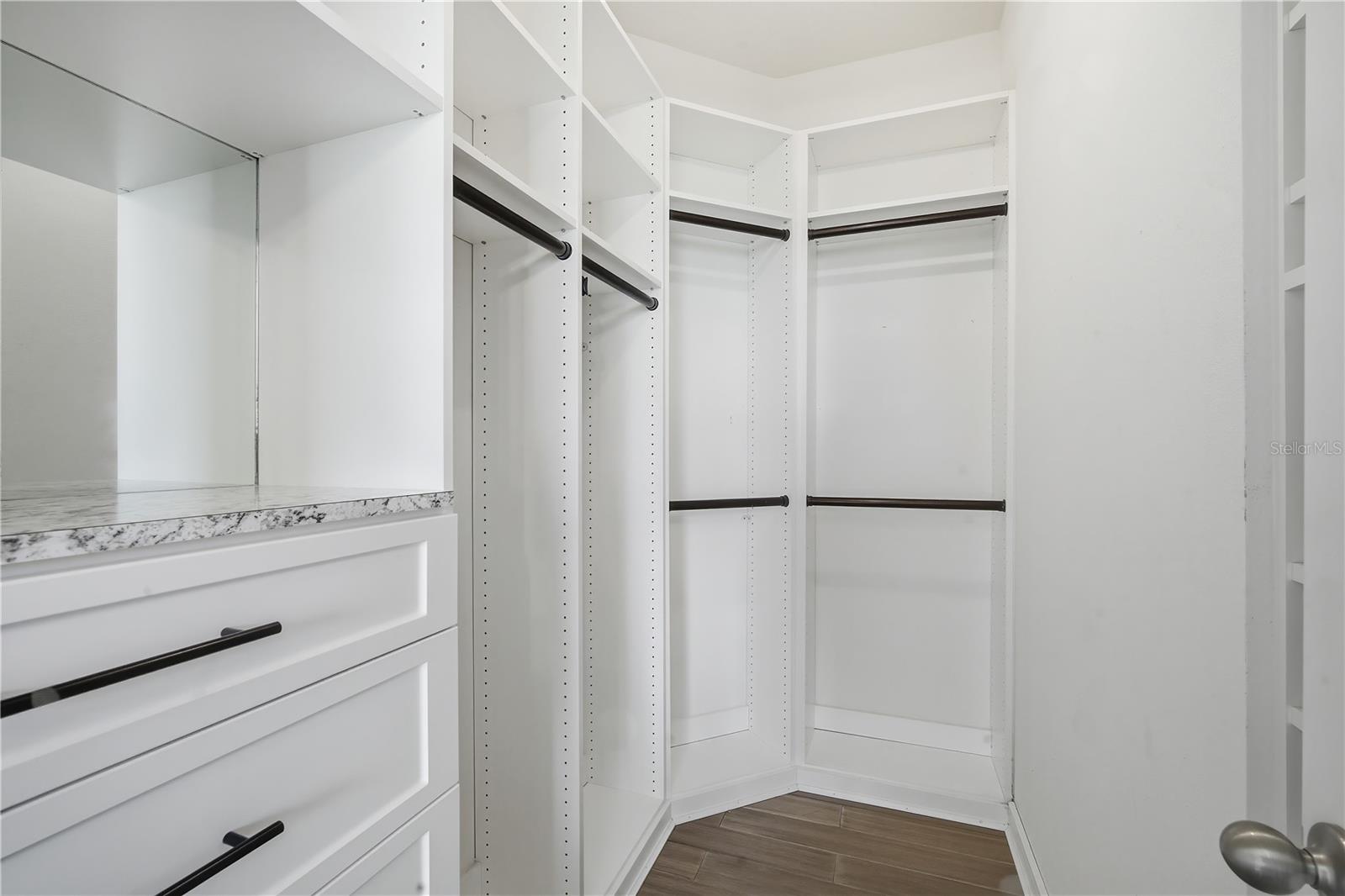 Image 15 of 29 For 7796 Stonebrook Circle