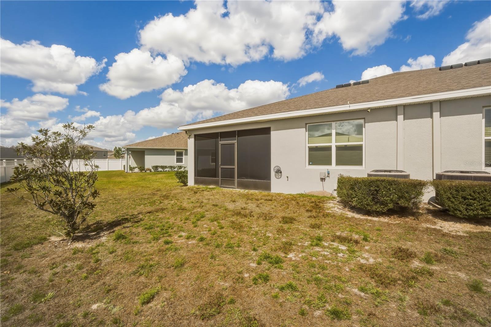 Image 24 of 29 For 7796 Stonebrook Circle